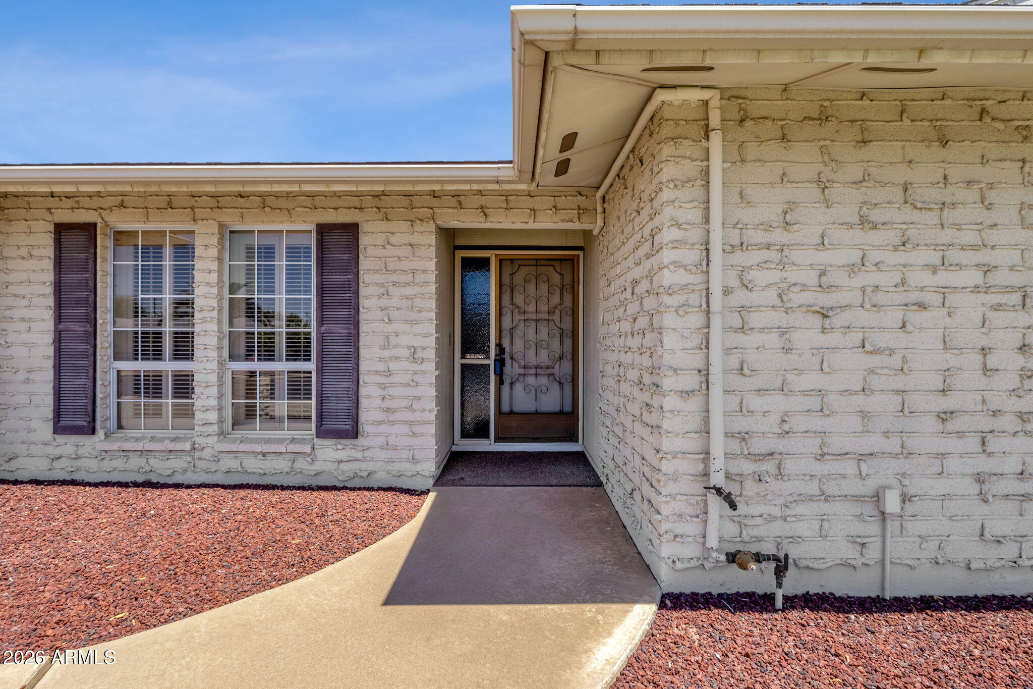 SUNLAND VILLAGE 5 - Residential