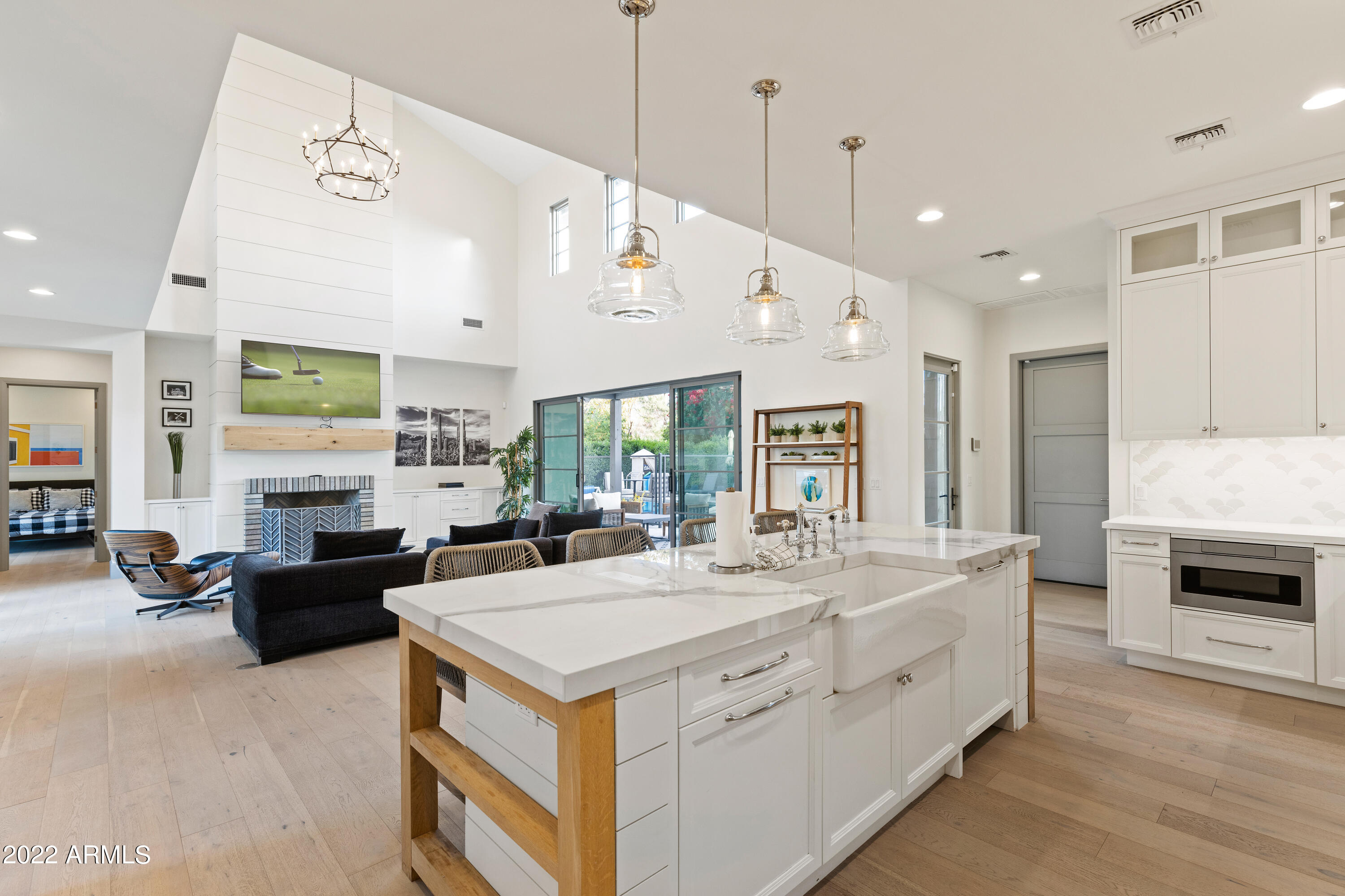 ARGYLE CIRCLE - Residential