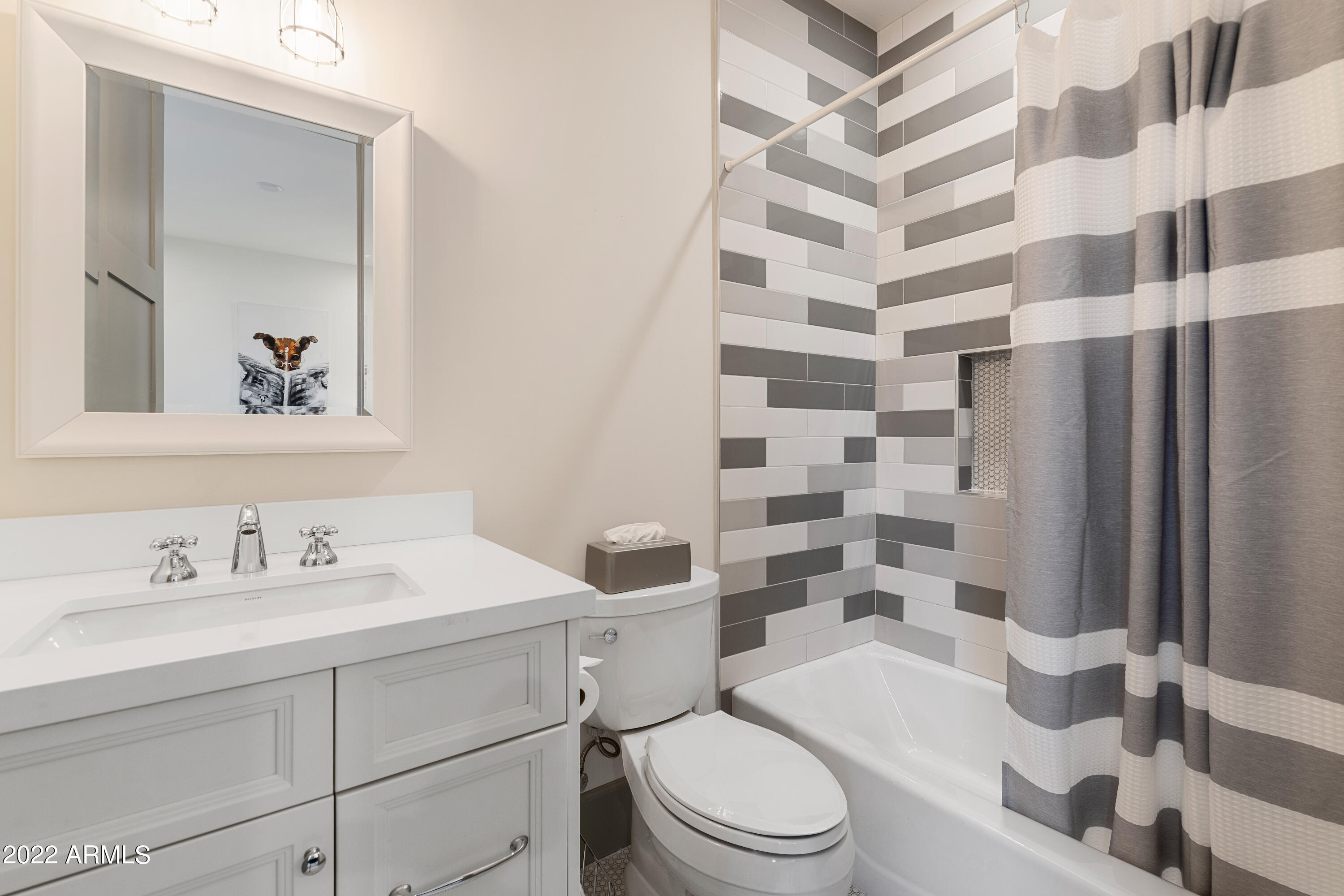 ARGYLE CIRCLE - Residential