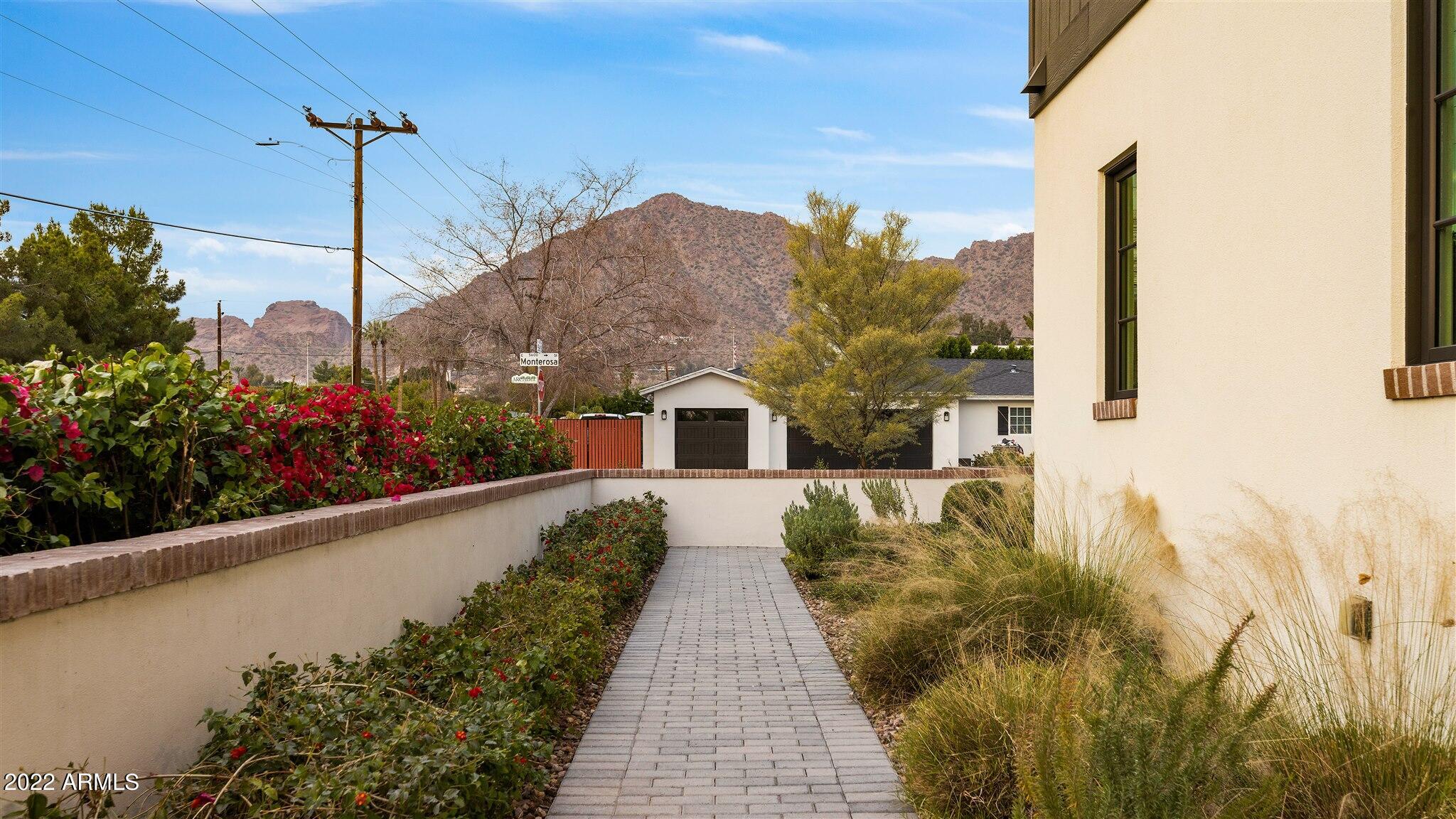 ARGYLE CIRCLE - Residential