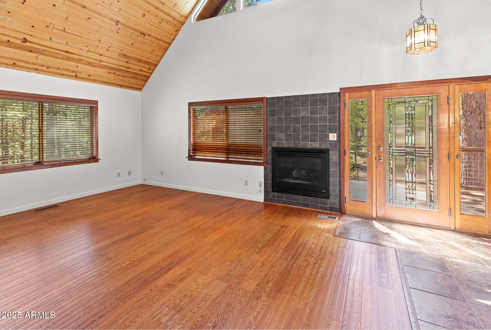 FOREST LAKES ESTATES - Residential