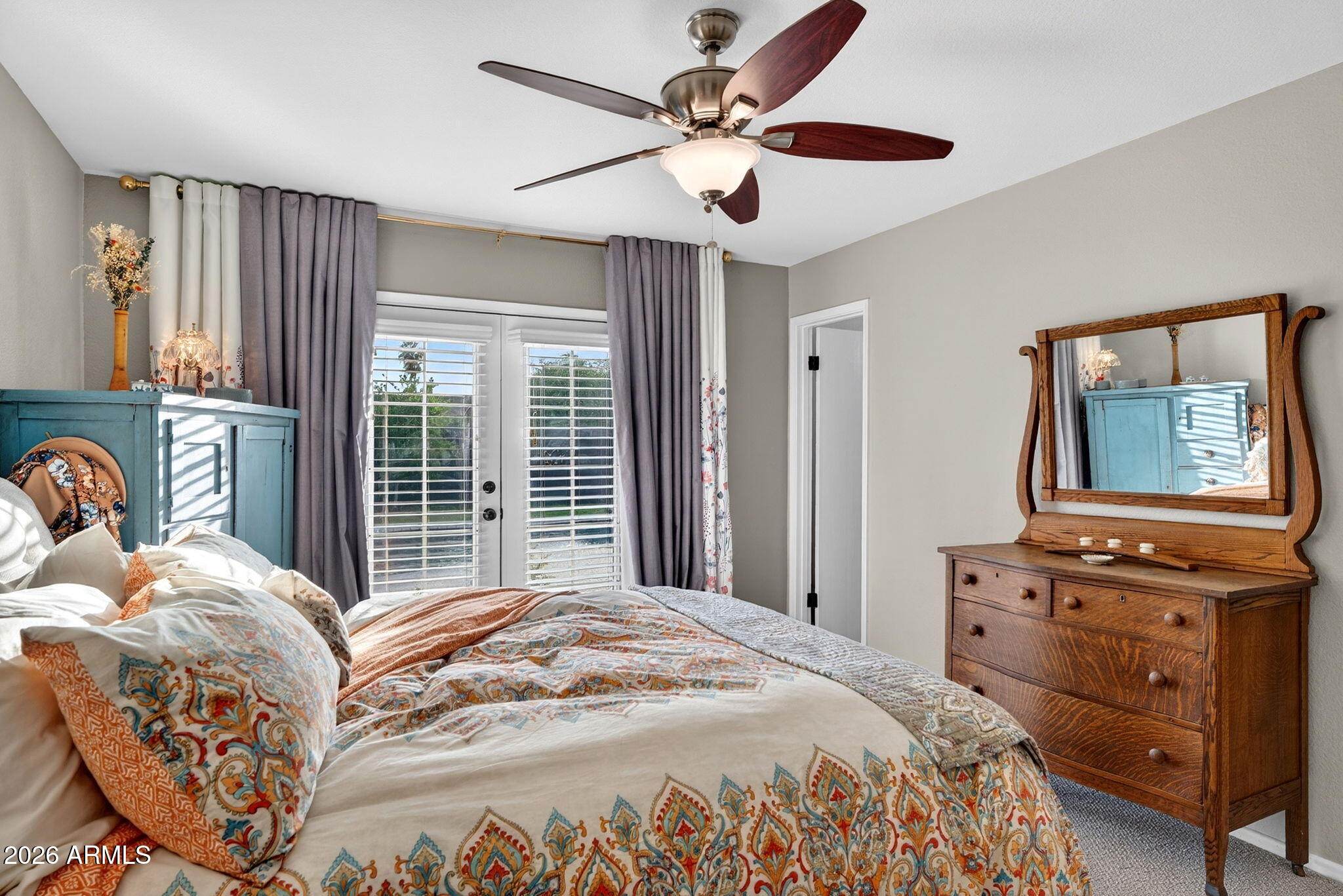 BROADWAY PALMS - Residential
