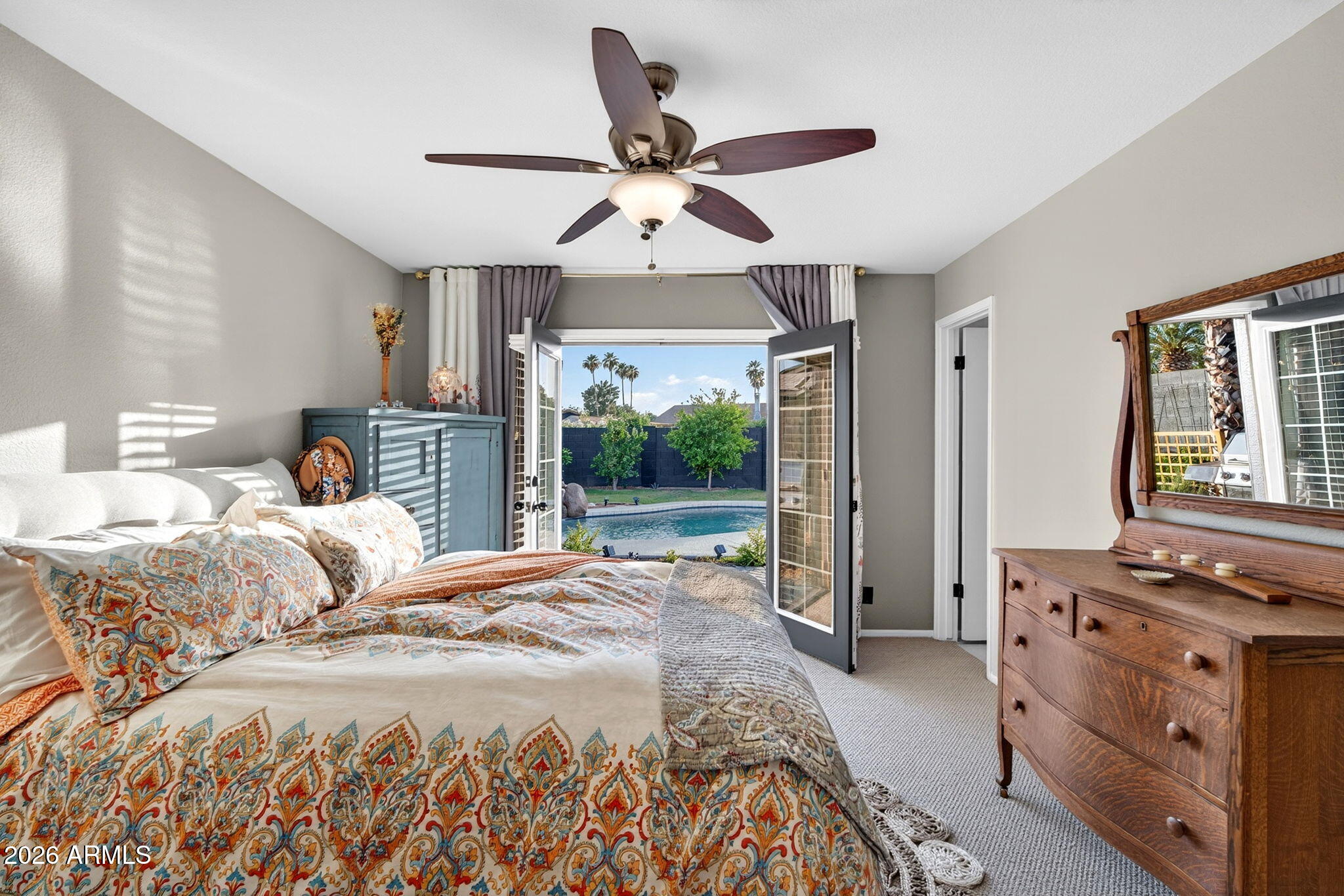 BROADWAY PALMS - Residential