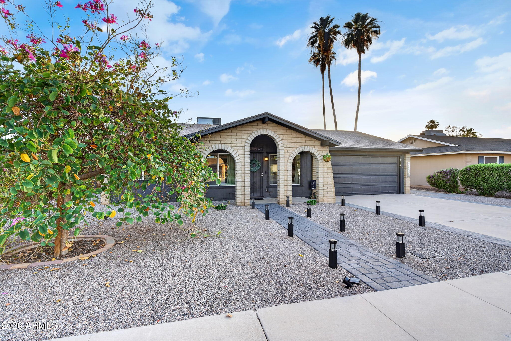 BROADWAY PALMS - Residential