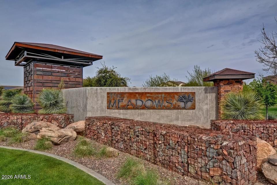 MEADOWS PARCEL 12B - Residential