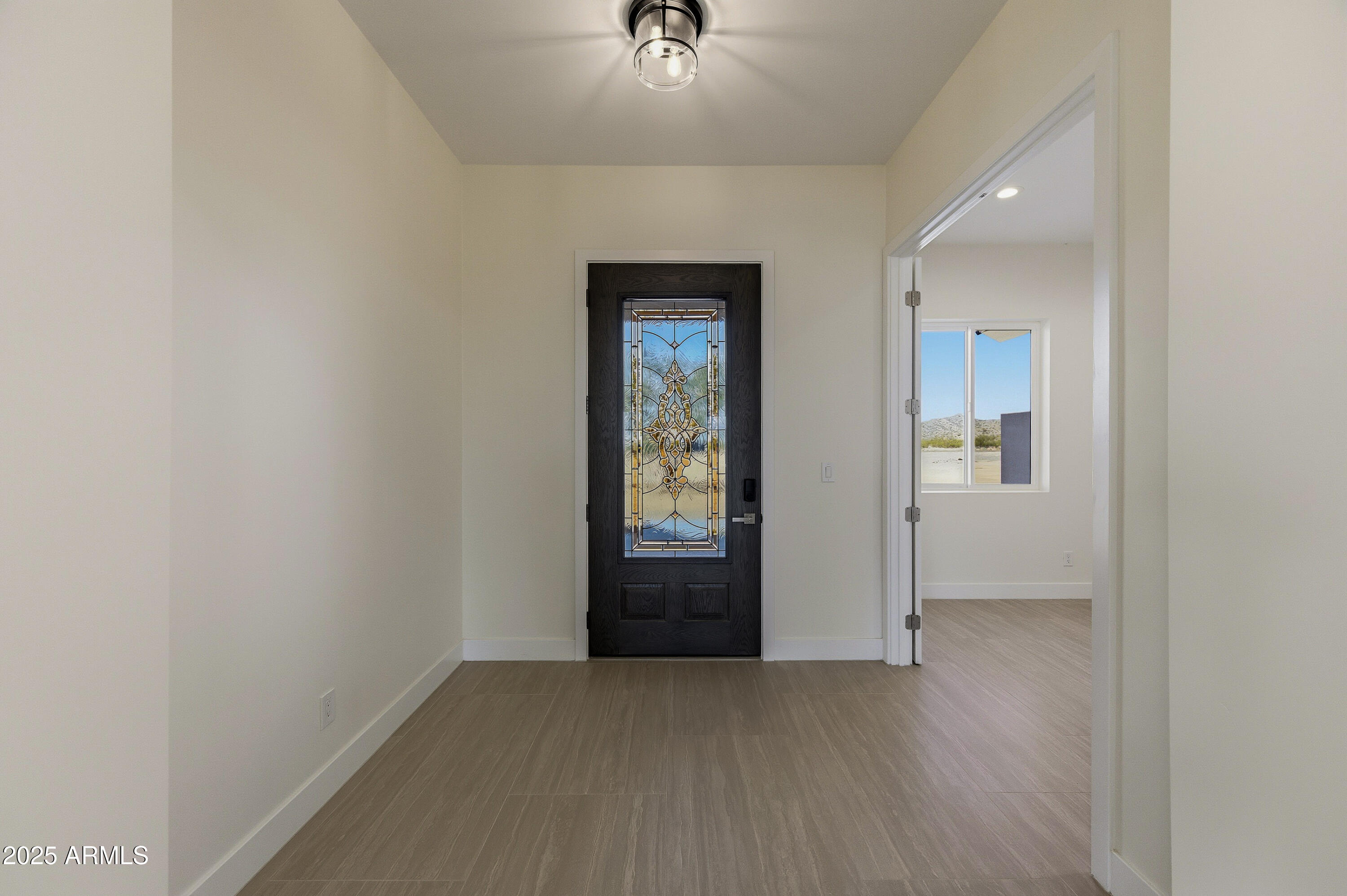 DESERT VISTA UNIT NO 5 CAB 8 SLD 25 - Residential