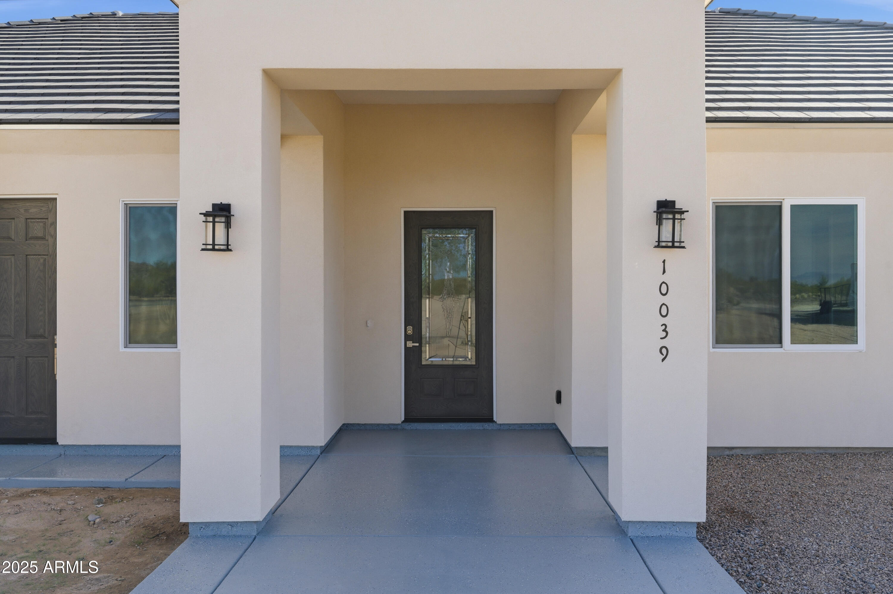 DESERT VISTA UNIT NO 5 CAB 8 SLD 25 - Residential
