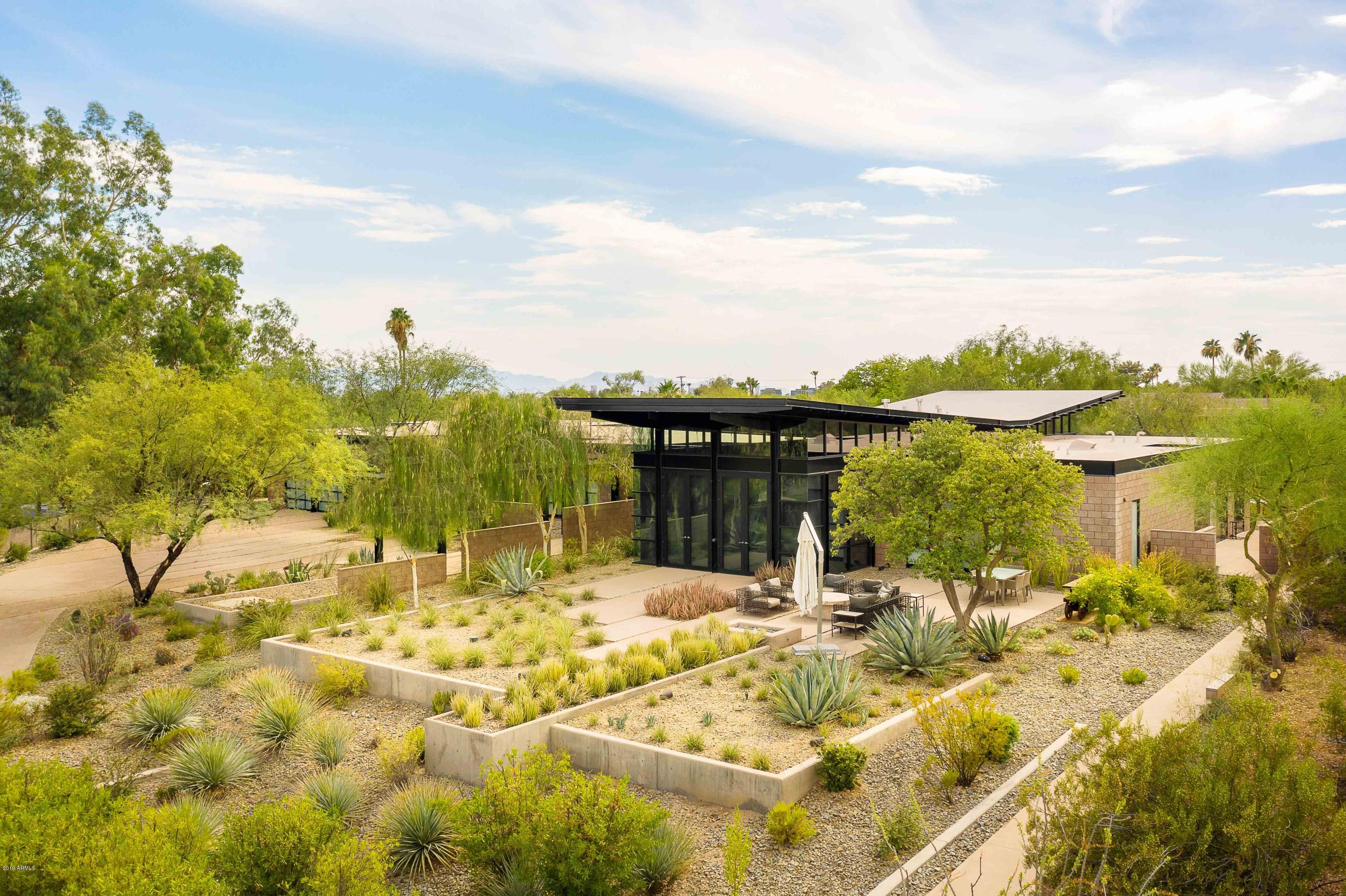 ARROYO HEIGHTS - Residential