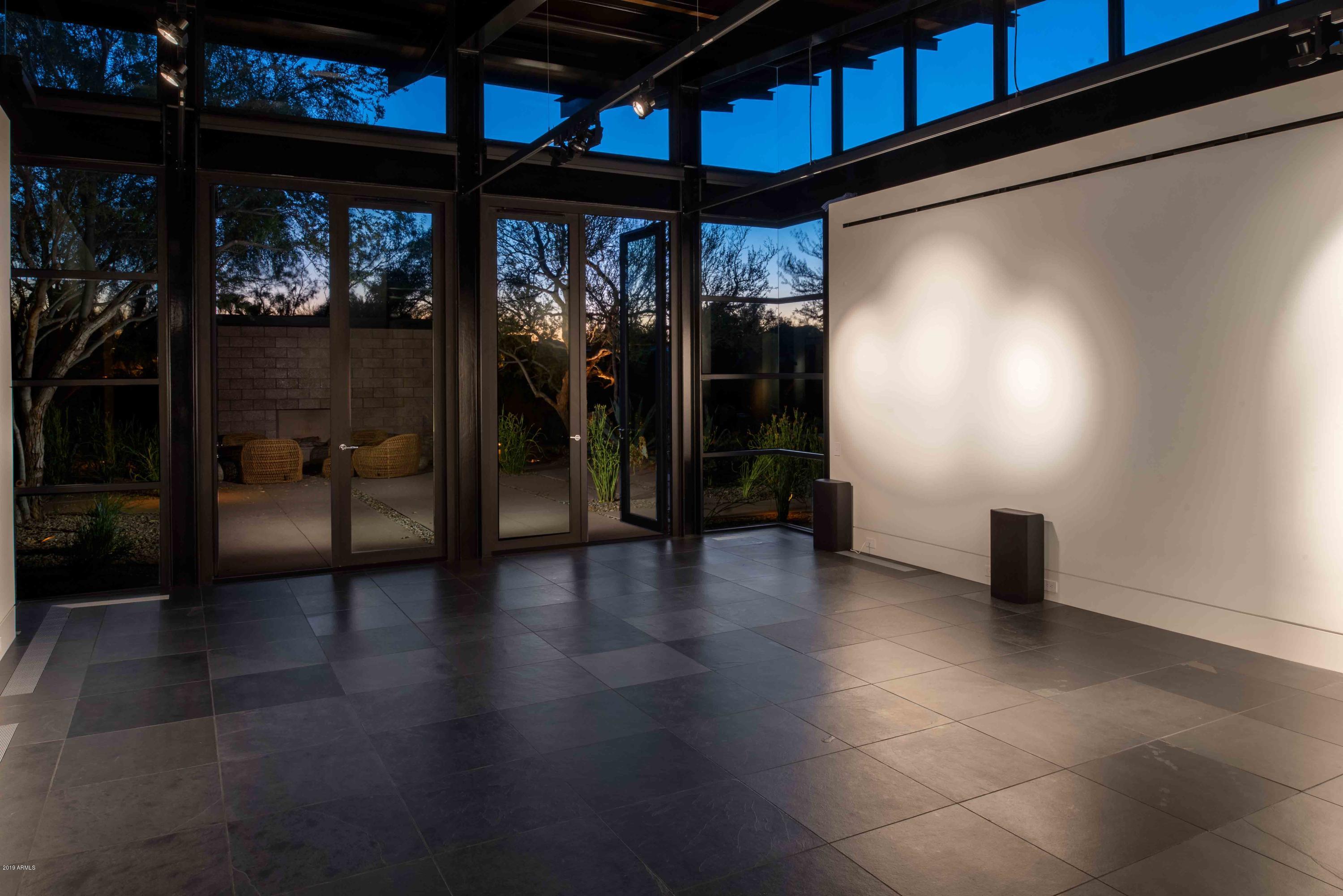 ARROYO HEIGHTS - Residential