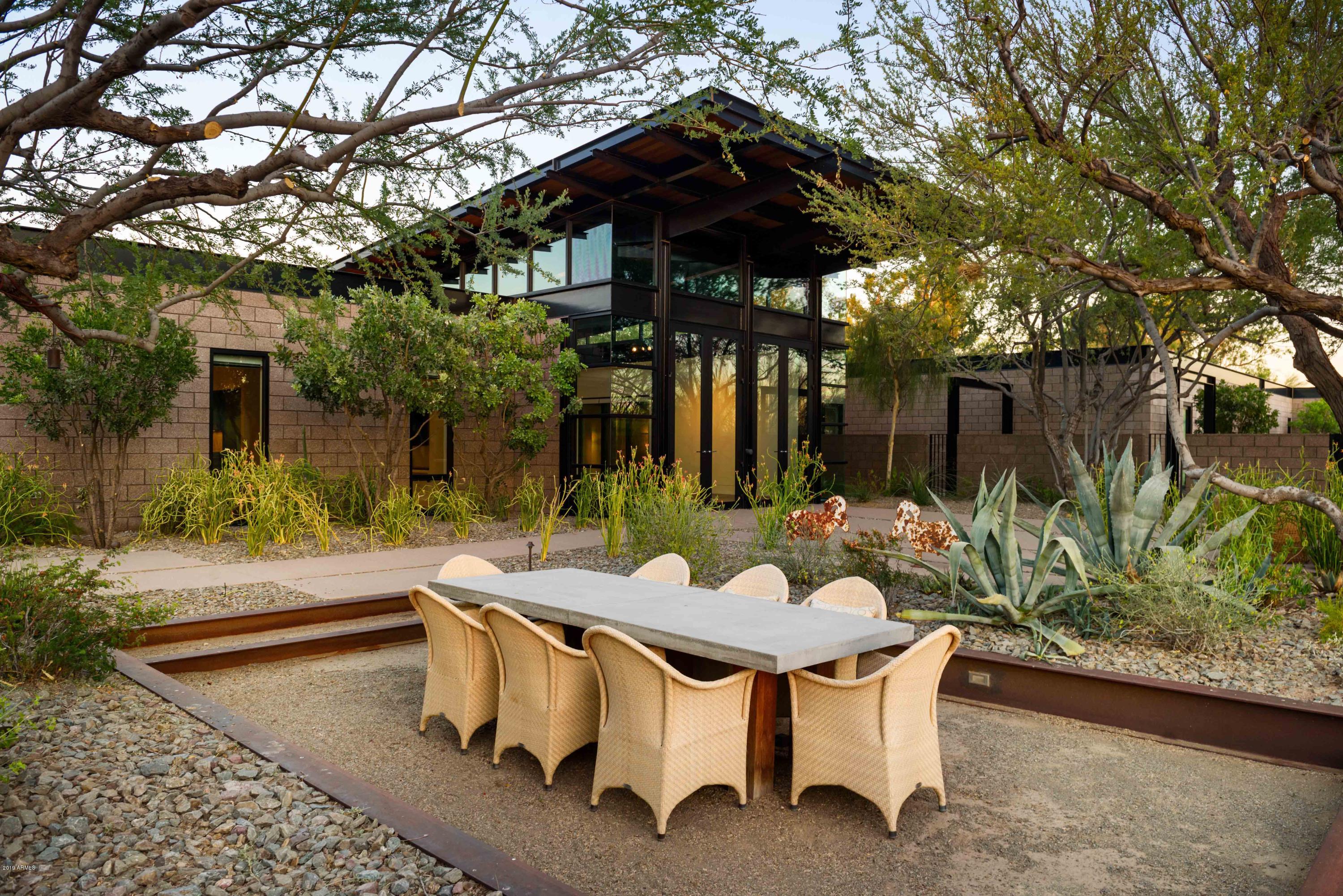 ARROYO HEIGHTS - Residential
