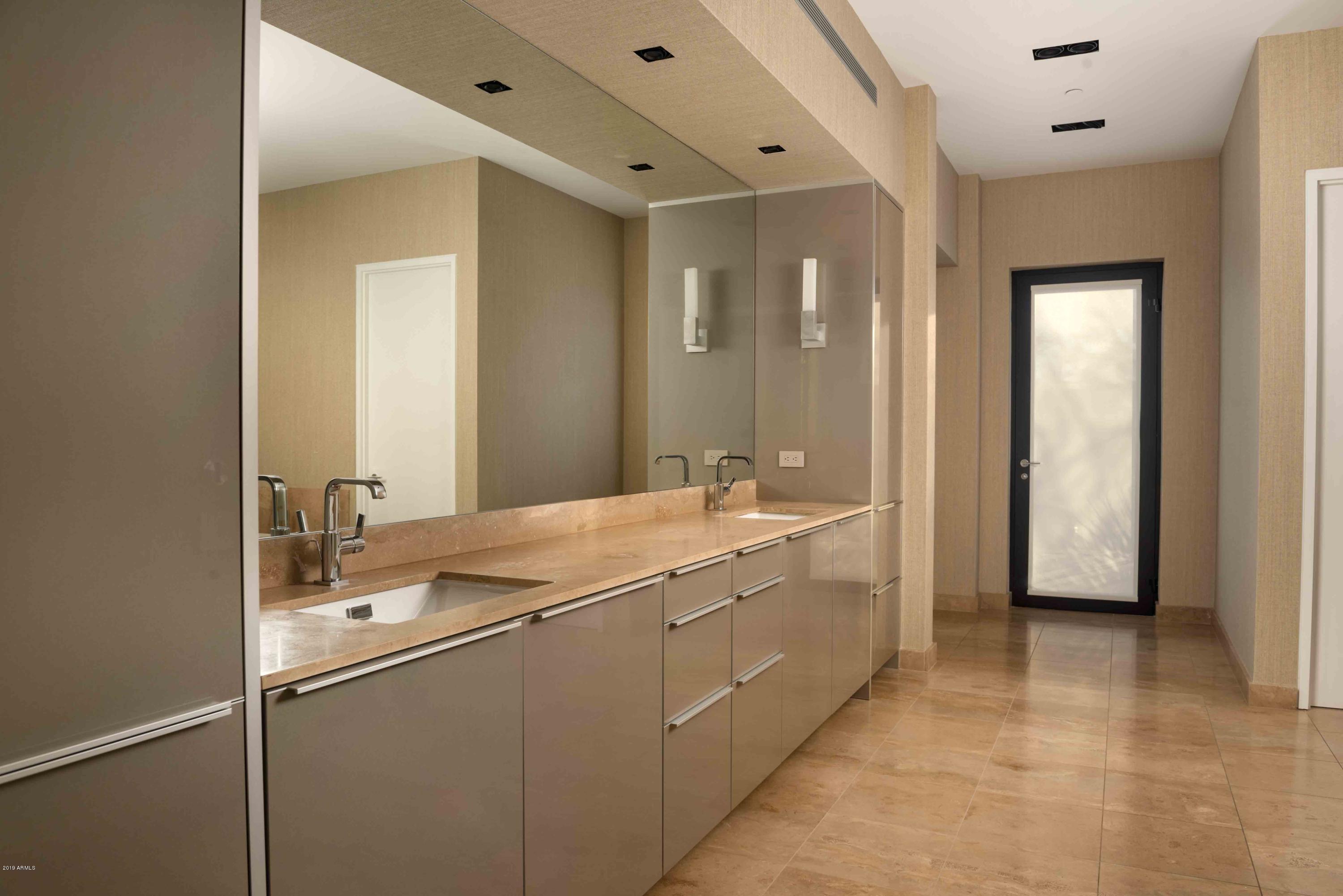 ARROYO HEIGHTS - Residential