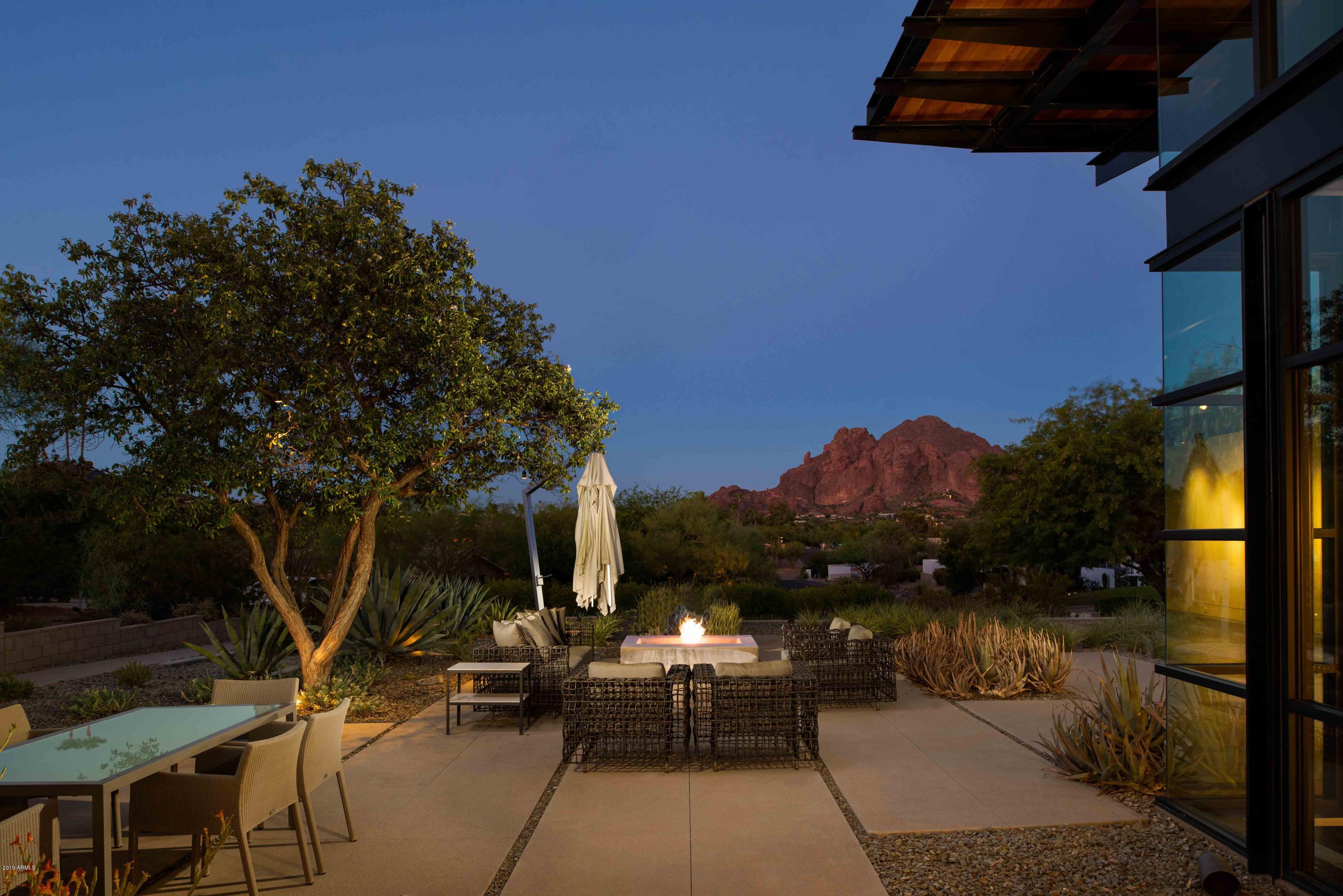 ARROYO HEIGHTS - Residential