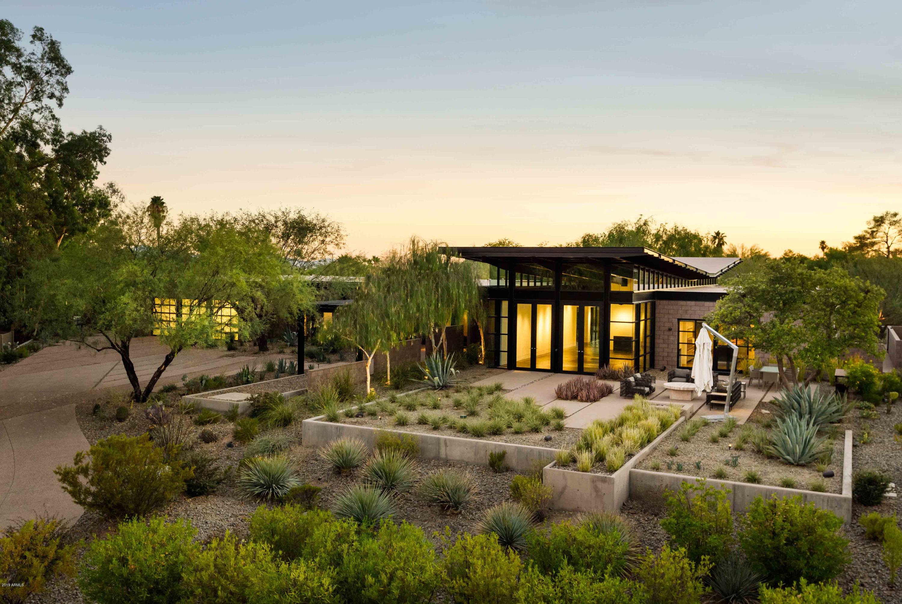 ARROYO HEIGHTS - Residential