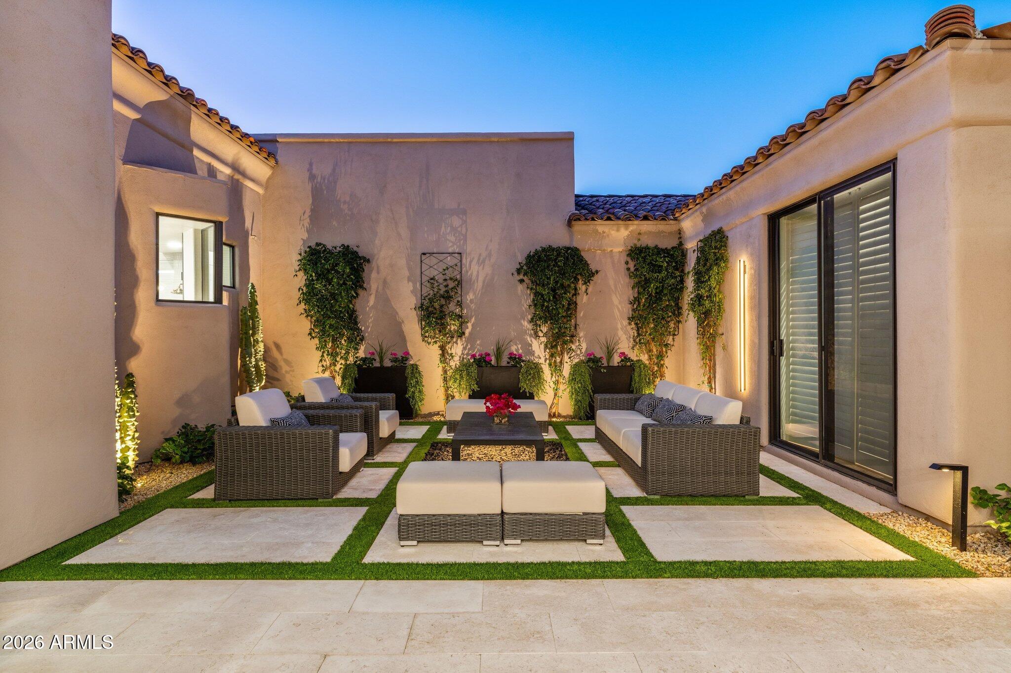 DC RANCH - Residential