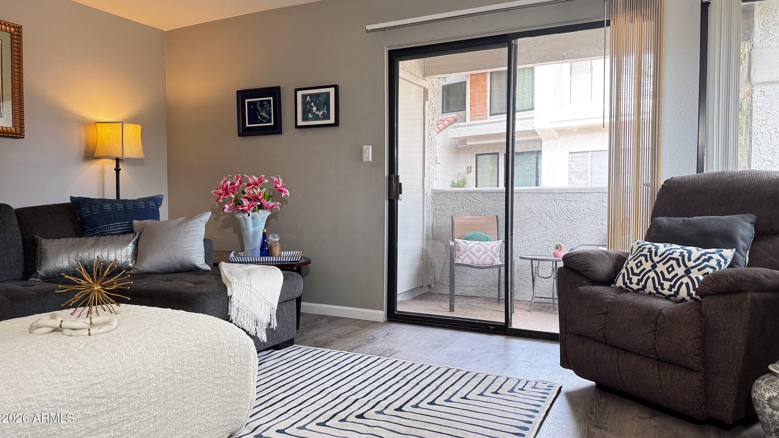 VENETIAN CONDOMINIUM PHASE 2 - Residential