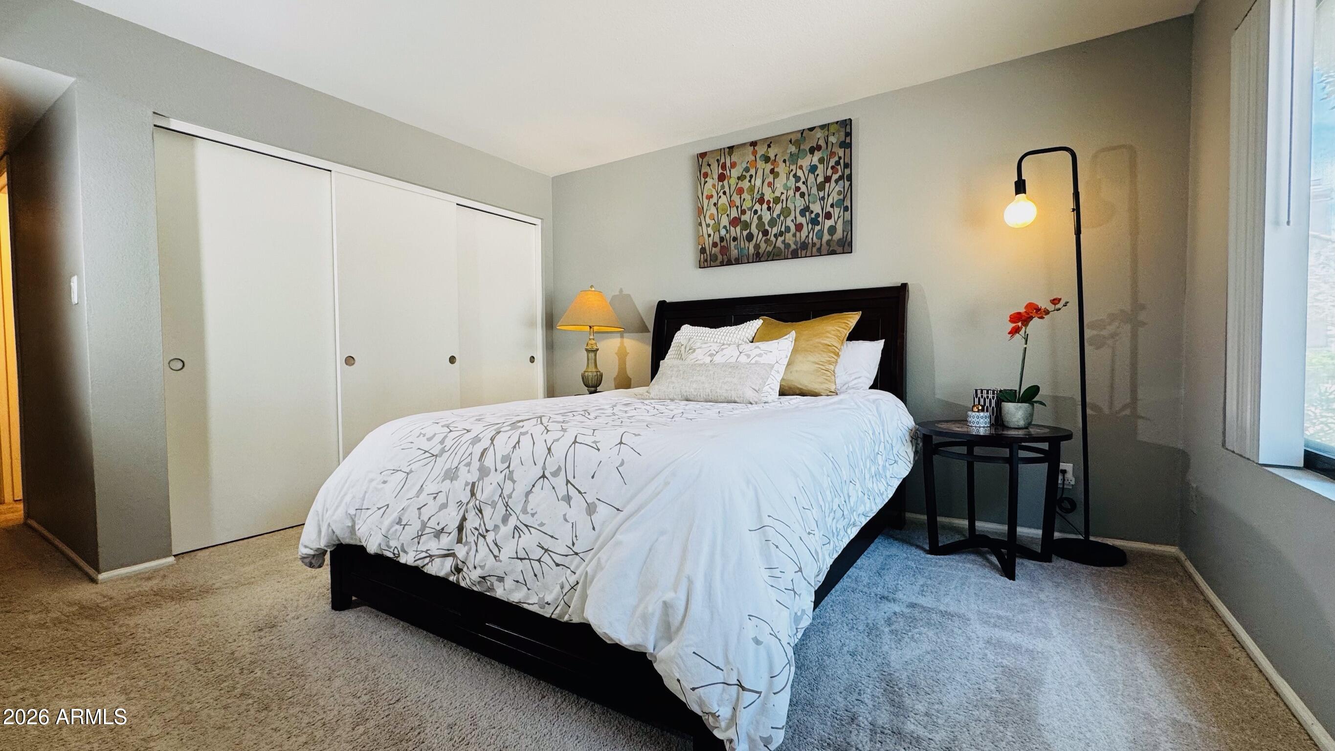 VENETIAN CONDOMINIUM PHASE 2 - Residential