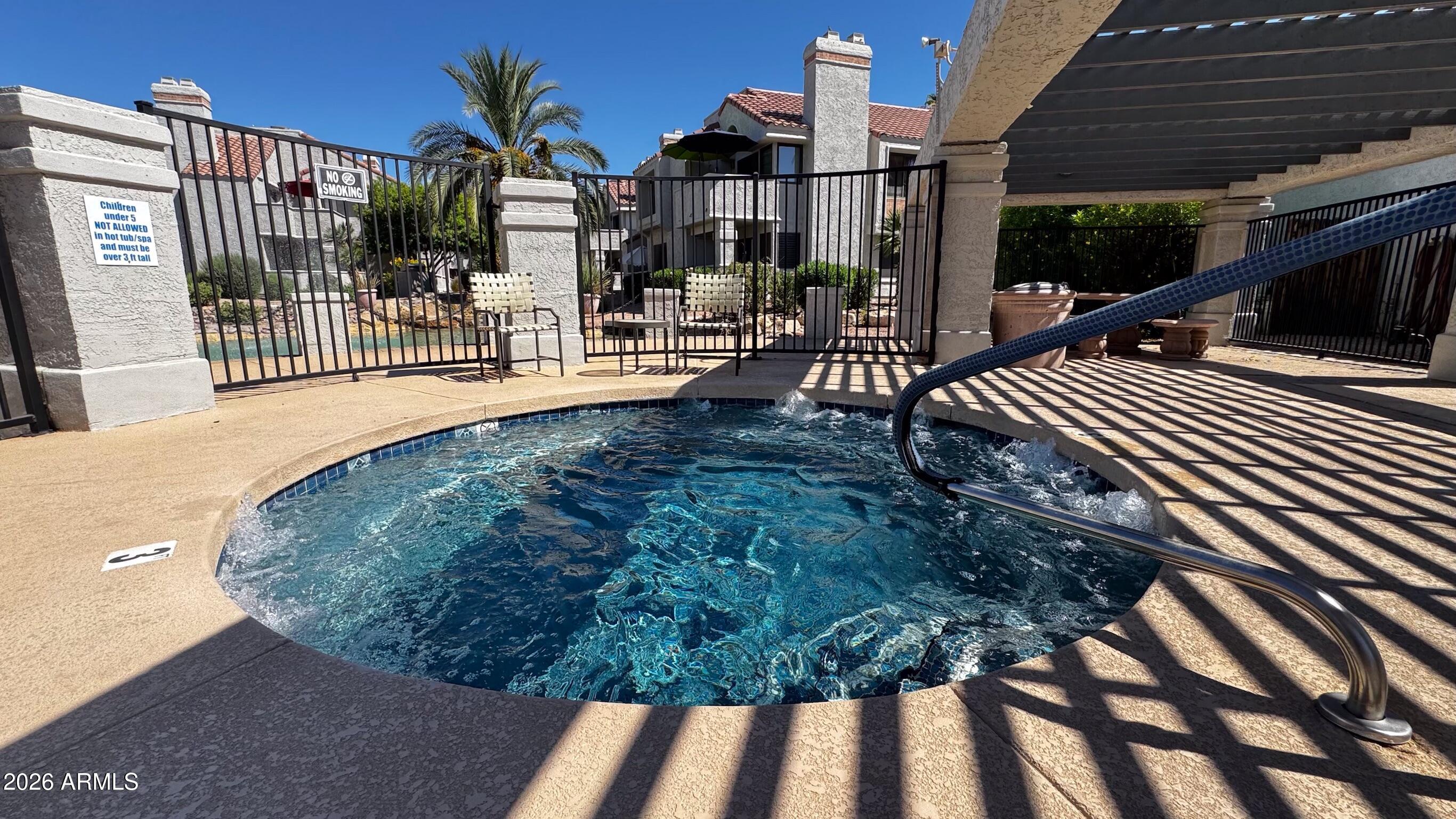 VENETIAN CONDOMINIUM PHASE 2 - Residential