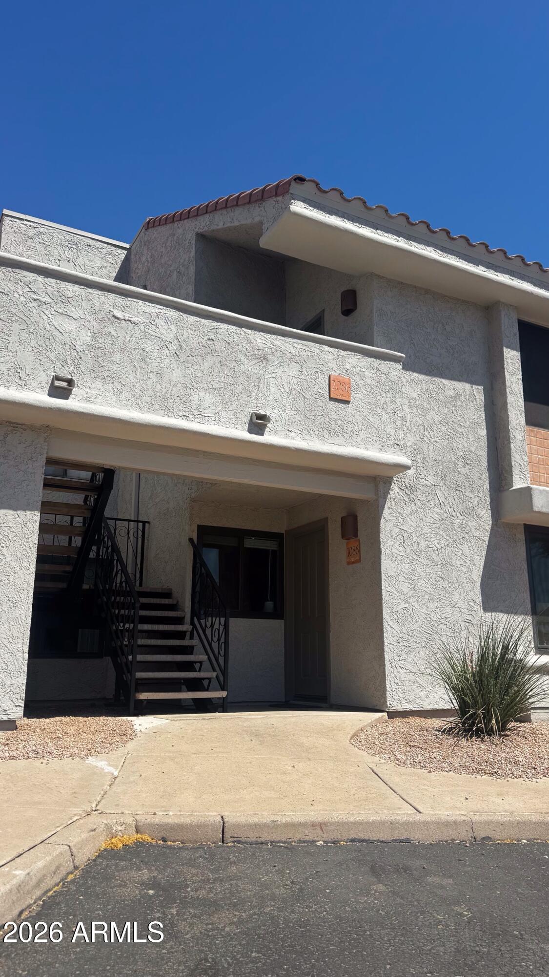 VENETIAN CONDOMINIUM PHASE 2 - Residential
