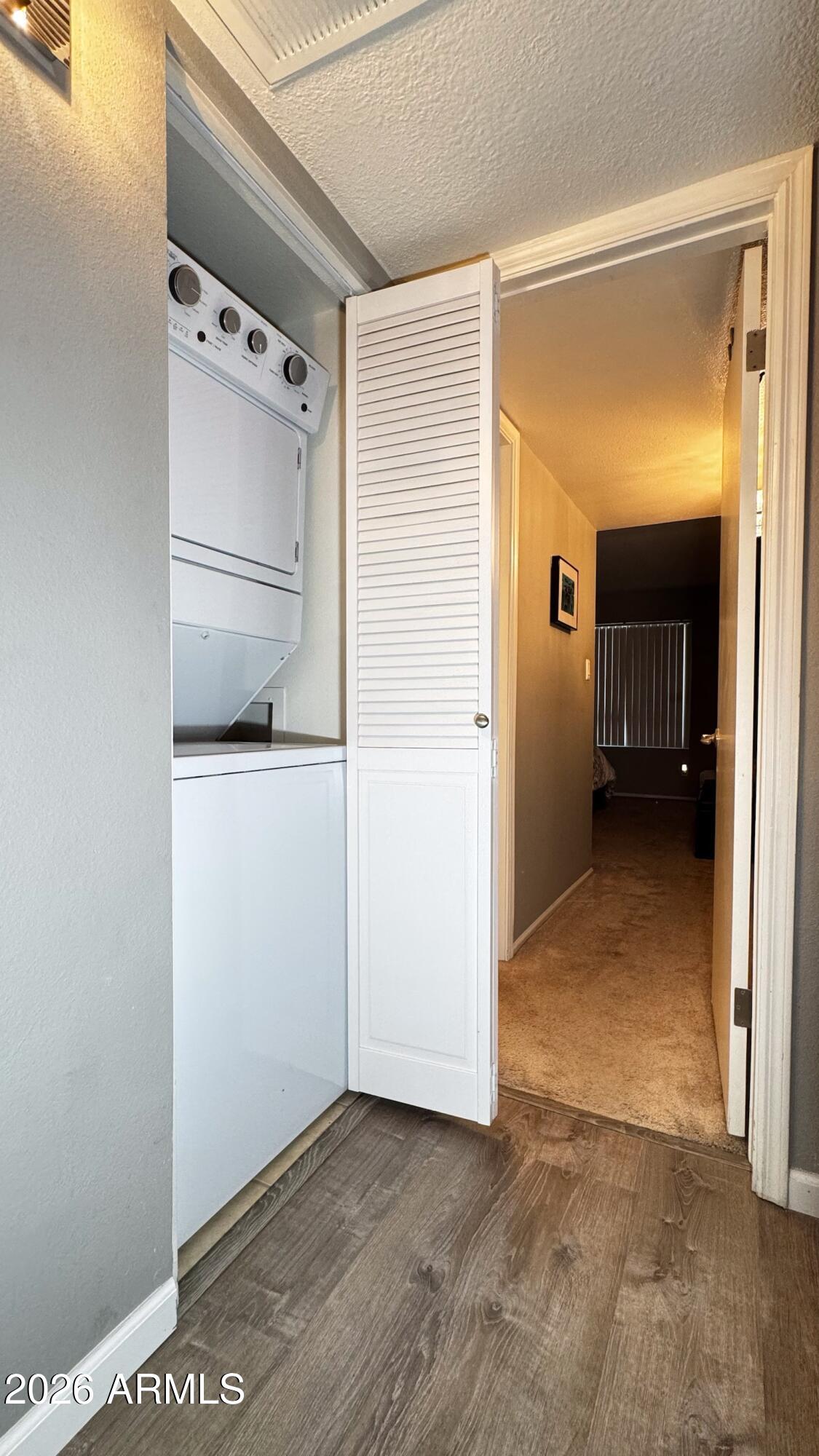 VENETIAN CONDOMINIUM PHASE 2 - Residential