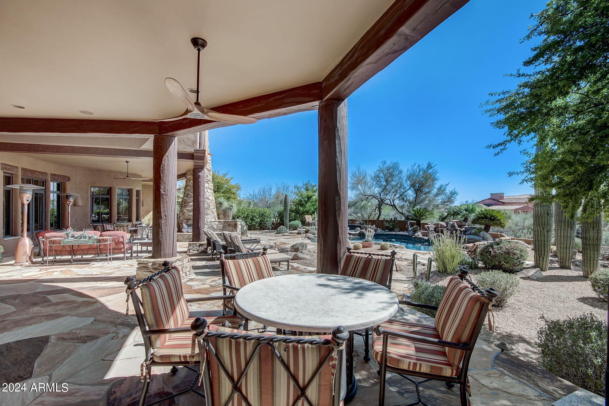 Mirabel Club - Residential