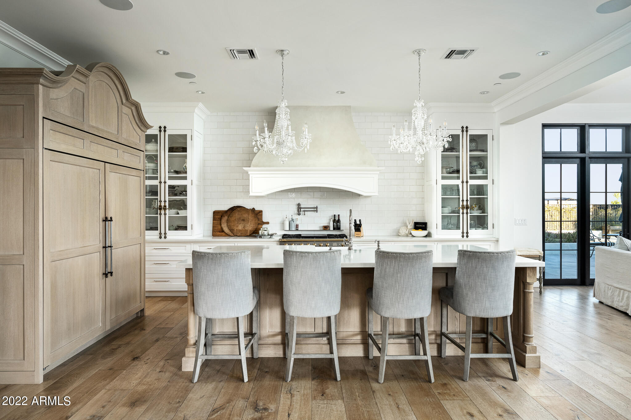 GOLDIE BROWN PINNACLE PEAK RANCH - Residential