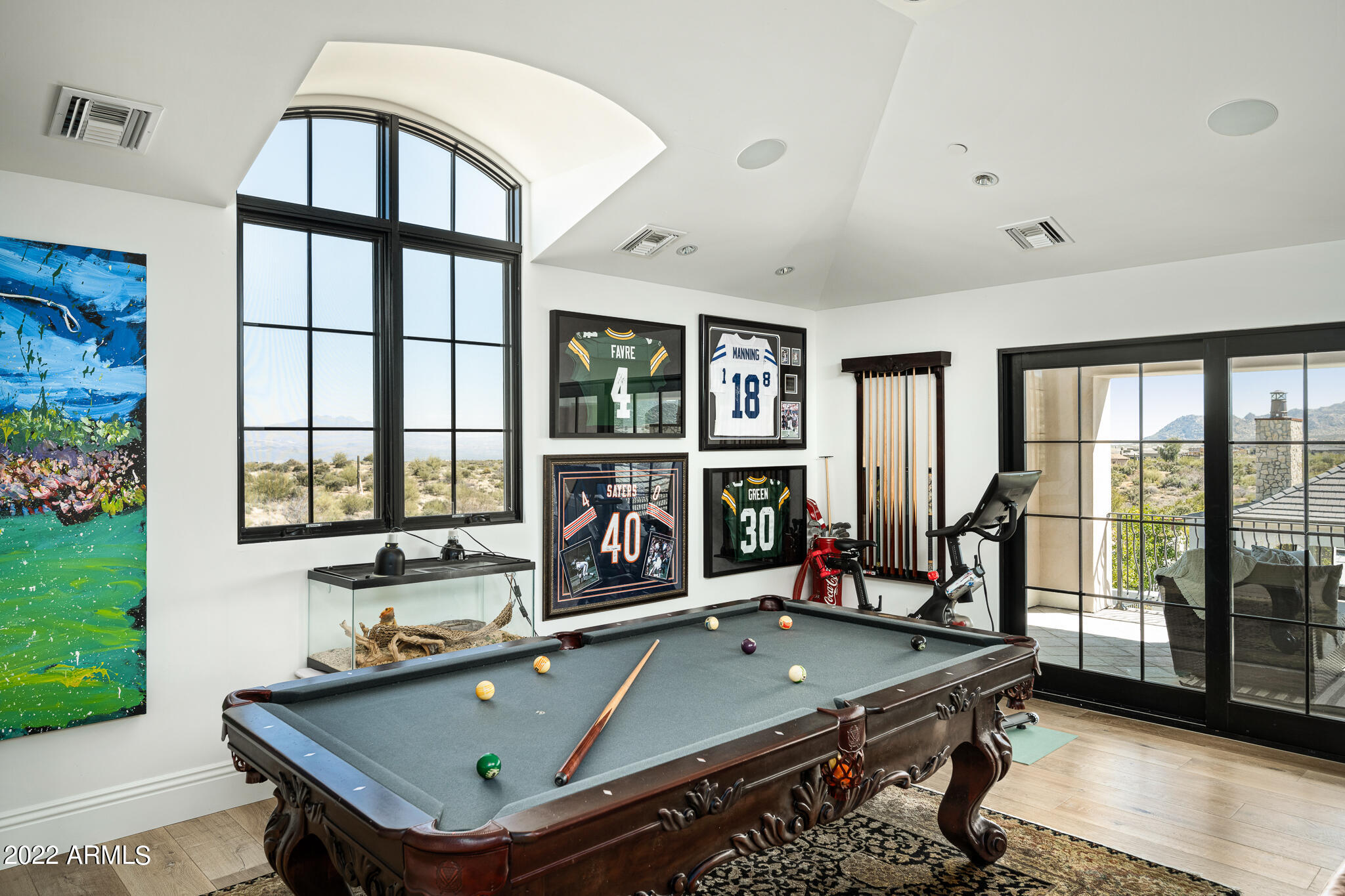 GOLDIE BROWN PINNACLE PEAK RANCH - Residential