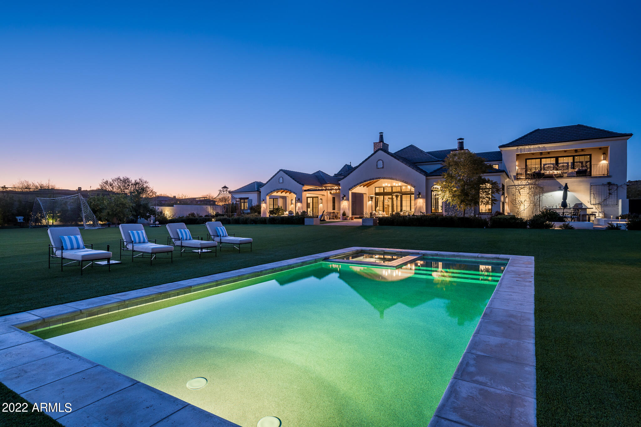 GOLDIE BROWN PINNACLE PEAK RANCH - Residential