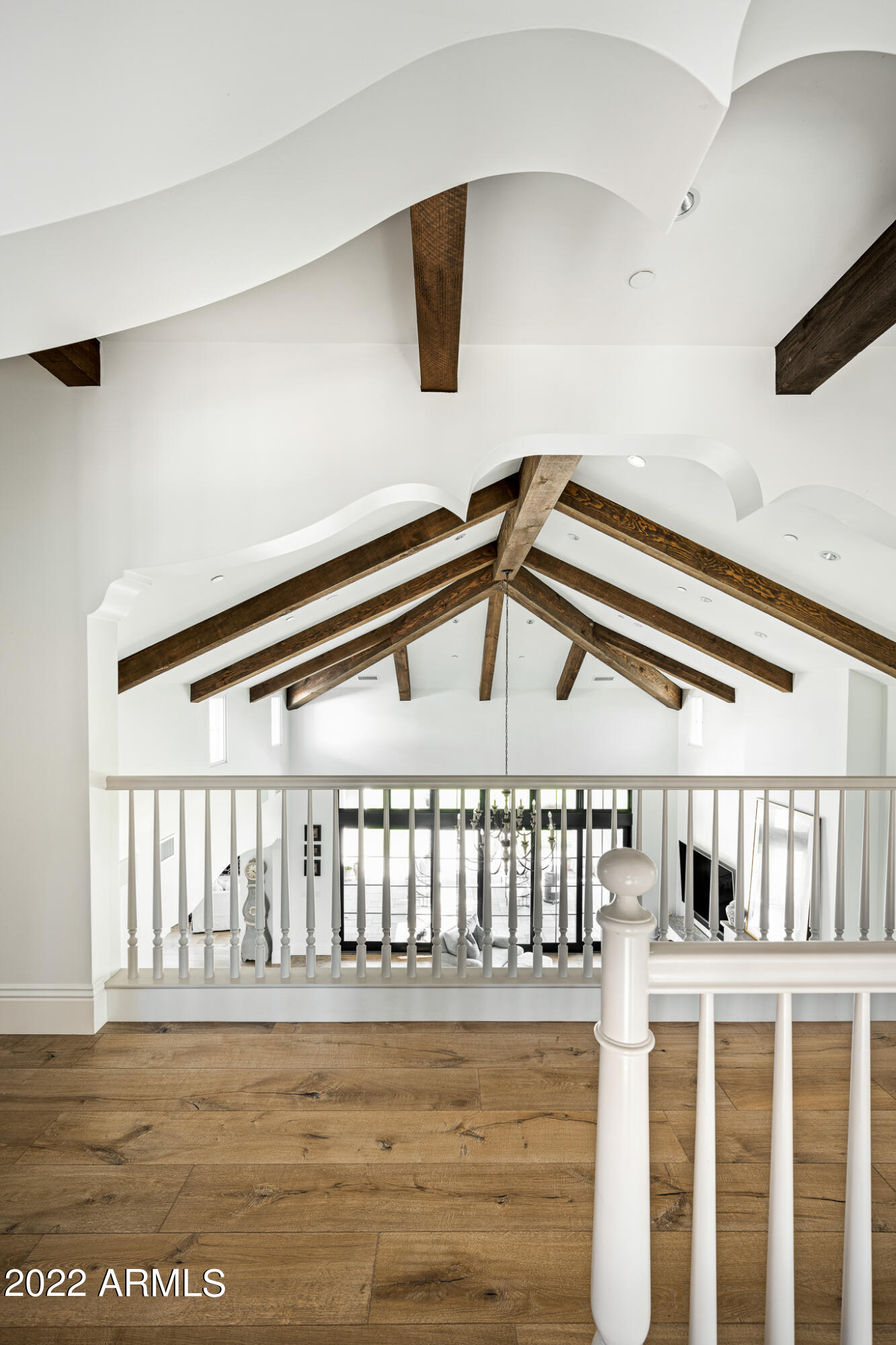 GOLDIE BROWN PINNACLE PEAK RANCH - Residential