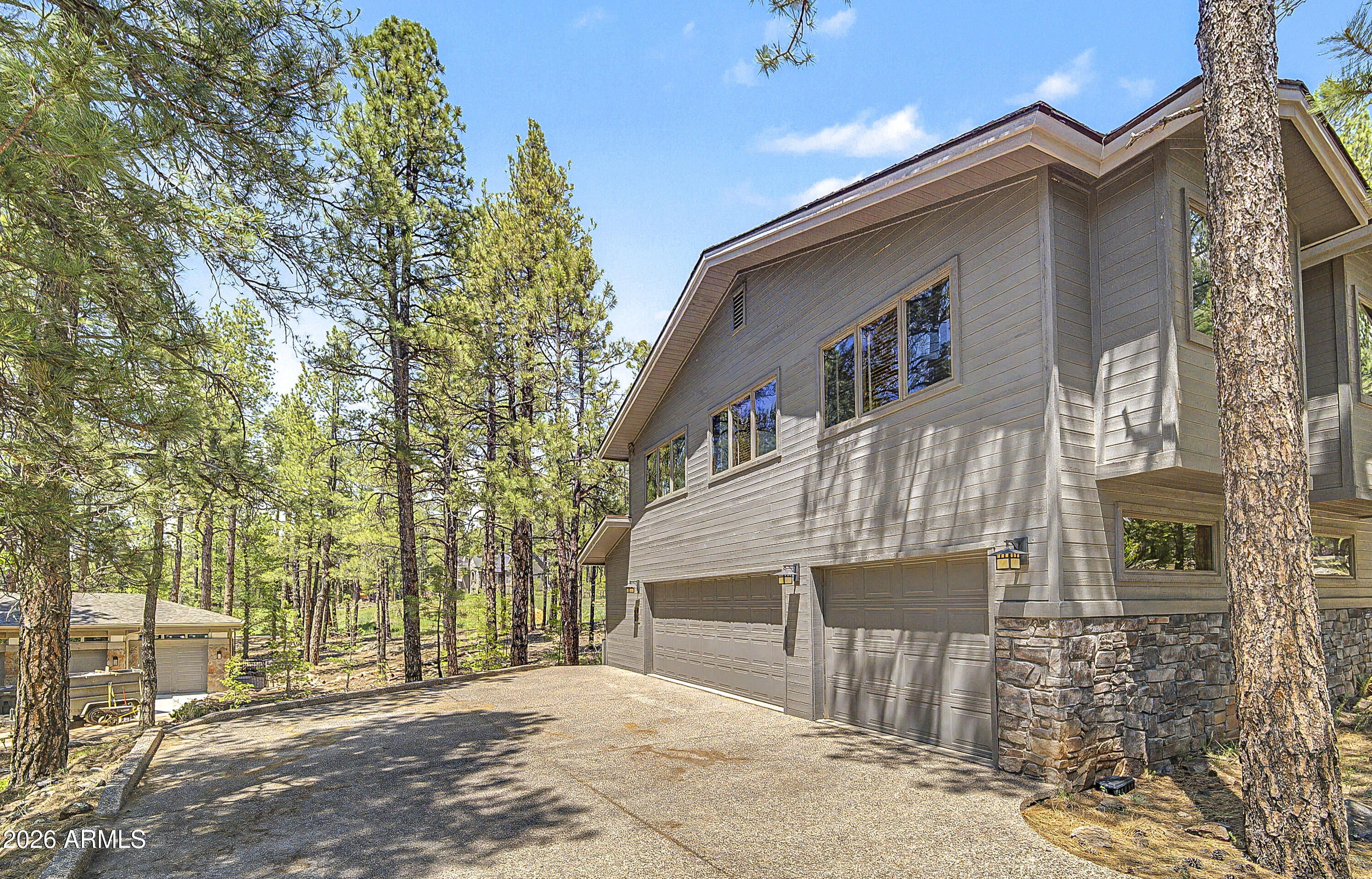 FOREST HIGHLANDS - Residential