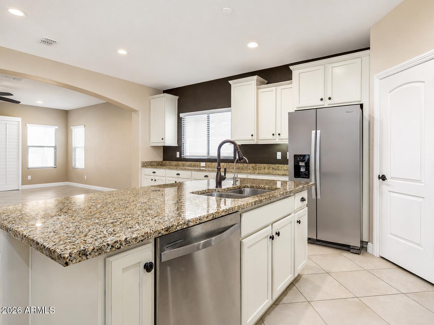 TIERRA DEL RIO PARCEL12 REPLAT - Residential