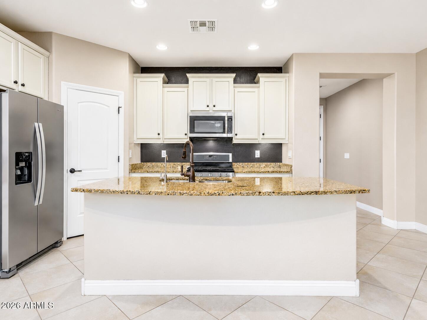 TIERRA DEL RIO PARCEL12 REPLAT - Residential