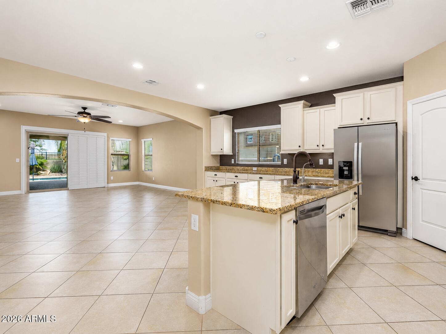 TIERRA DEL RIO PARCEL12 REPLAT - Residential