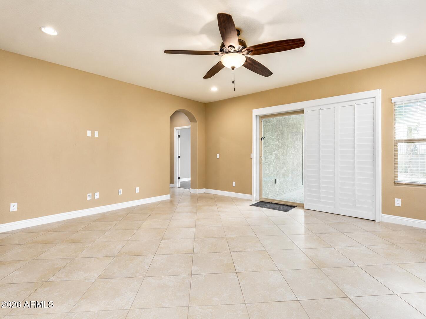 TIERRA DEL RIO PARCEL12 REPLAT - Residential