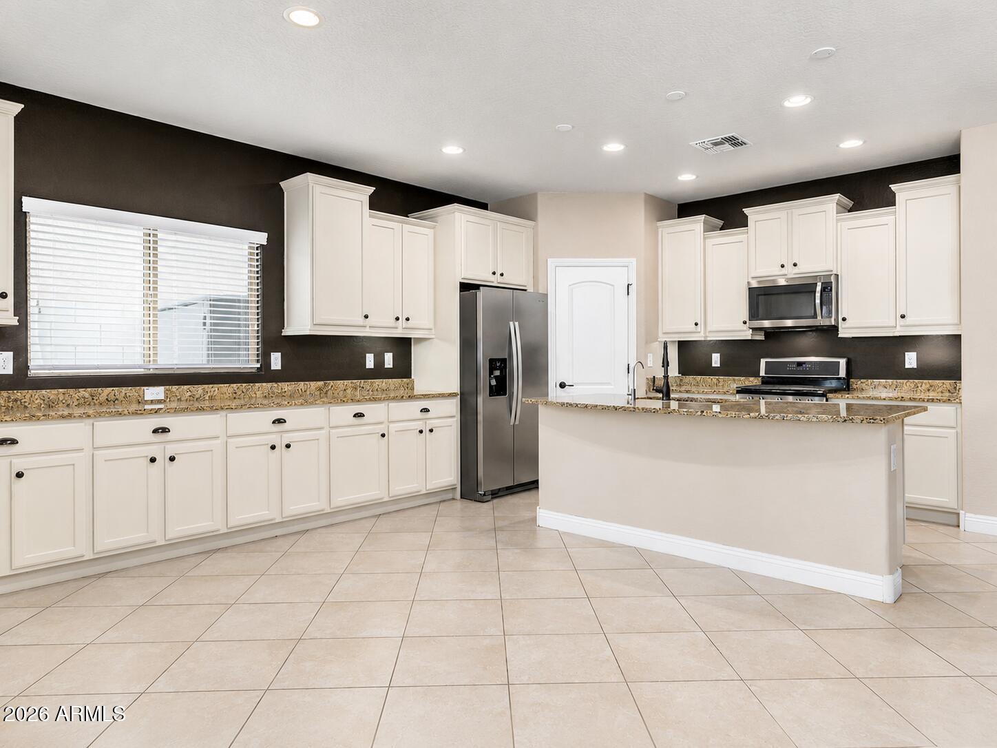 TIERRA DEL RIO PARCEL12 REPLAT - Residential