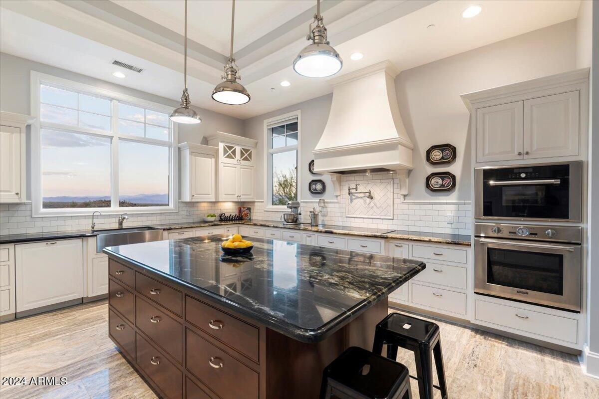 EAGLES NEST - Residential