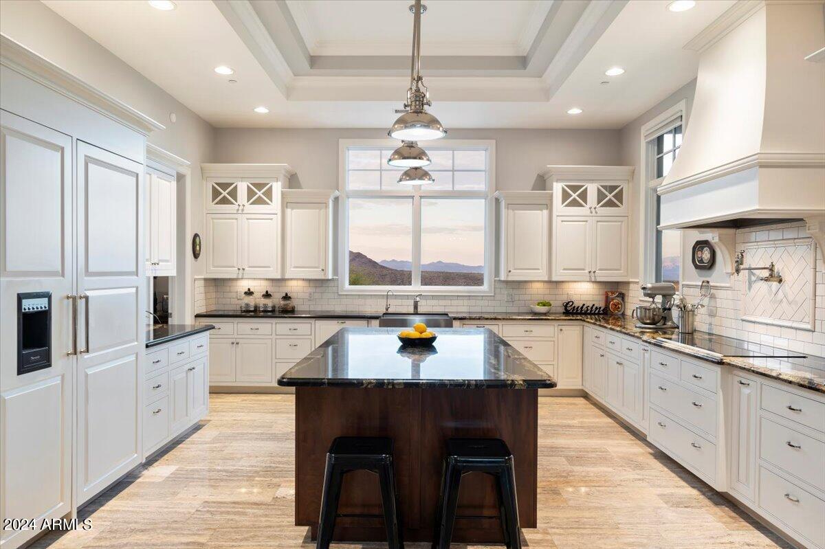EAGLES NEST - Residential