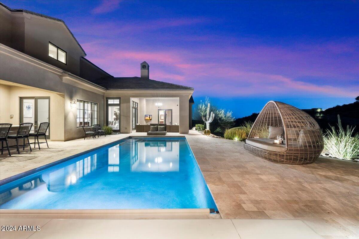 EAGLES NEST - Residential