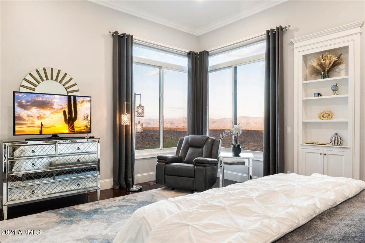 EAGLES NEST - Residential