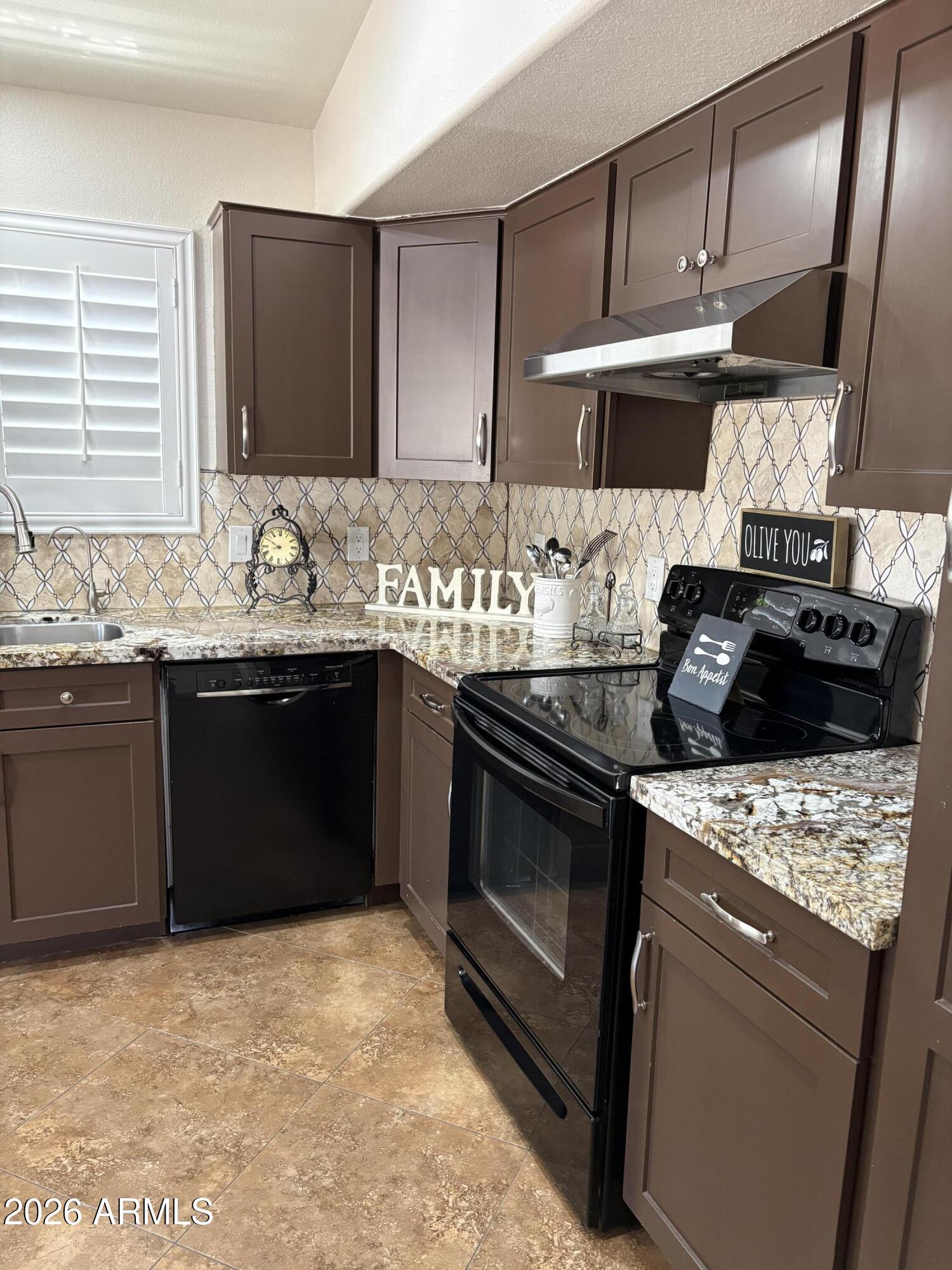 RANCHO DEL VERDE UNIT 2 - Residential