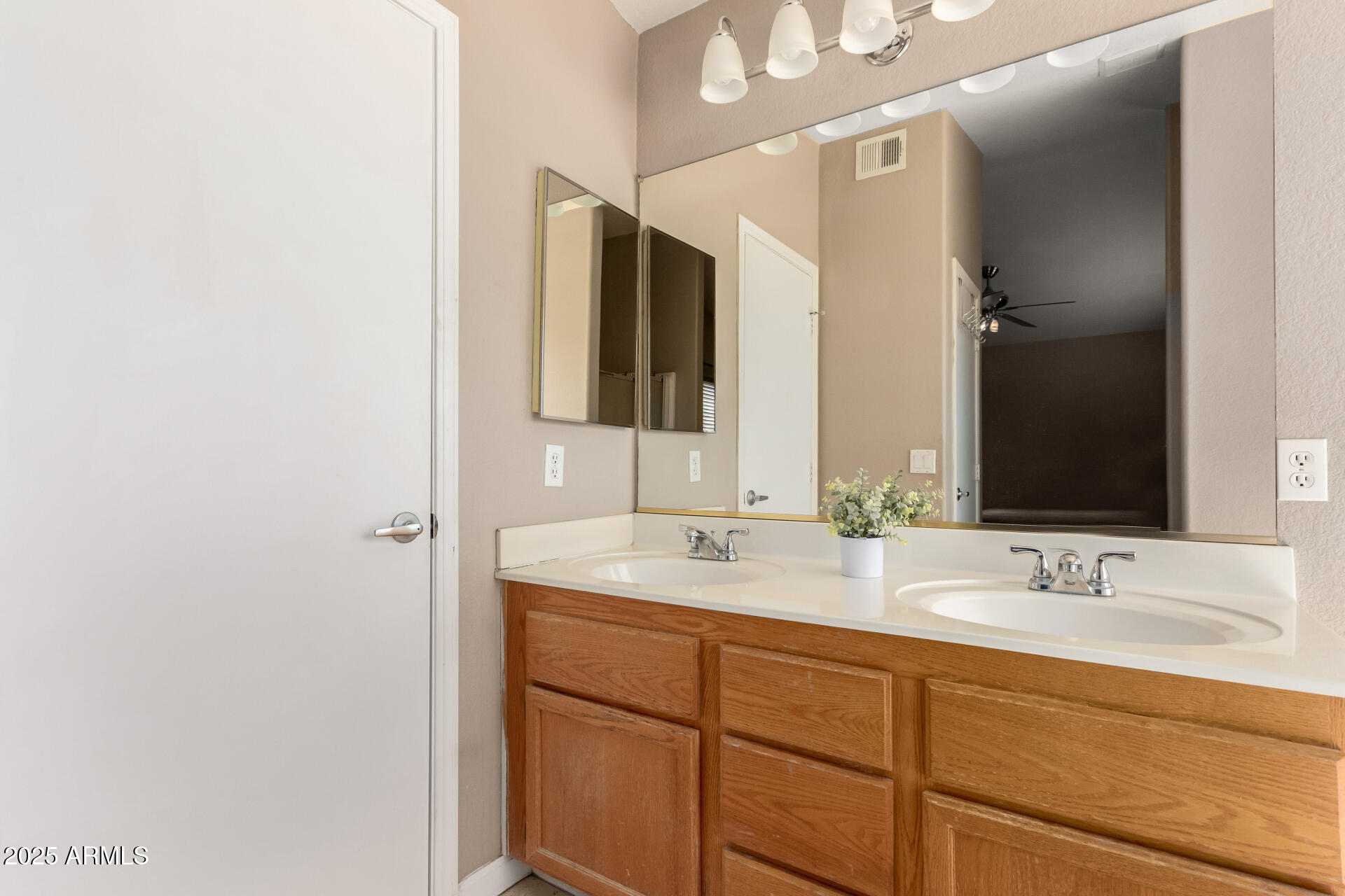 SWEETWATER PLACE 2 - Residential Lease