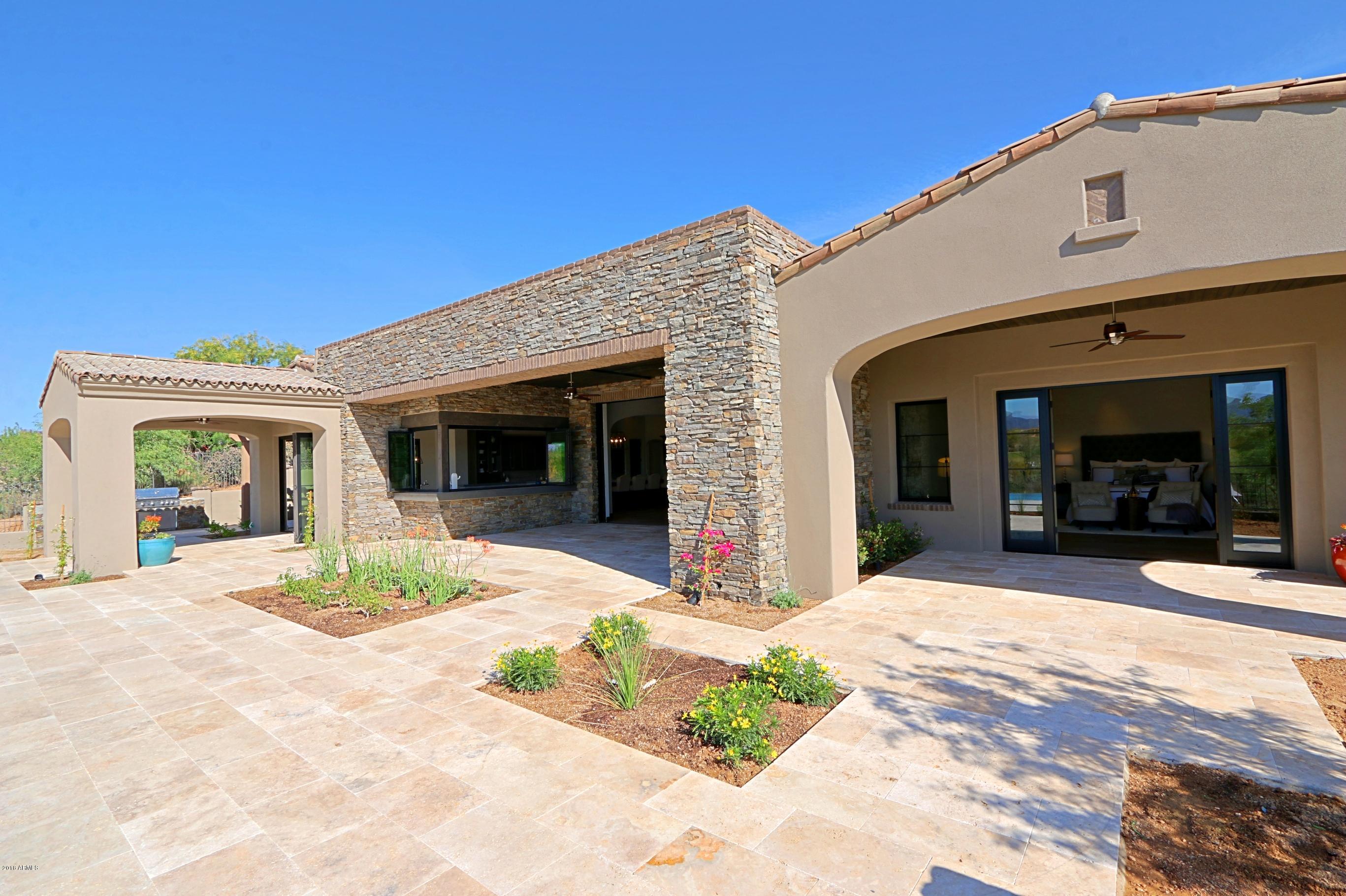 Mirabel Club - Residential