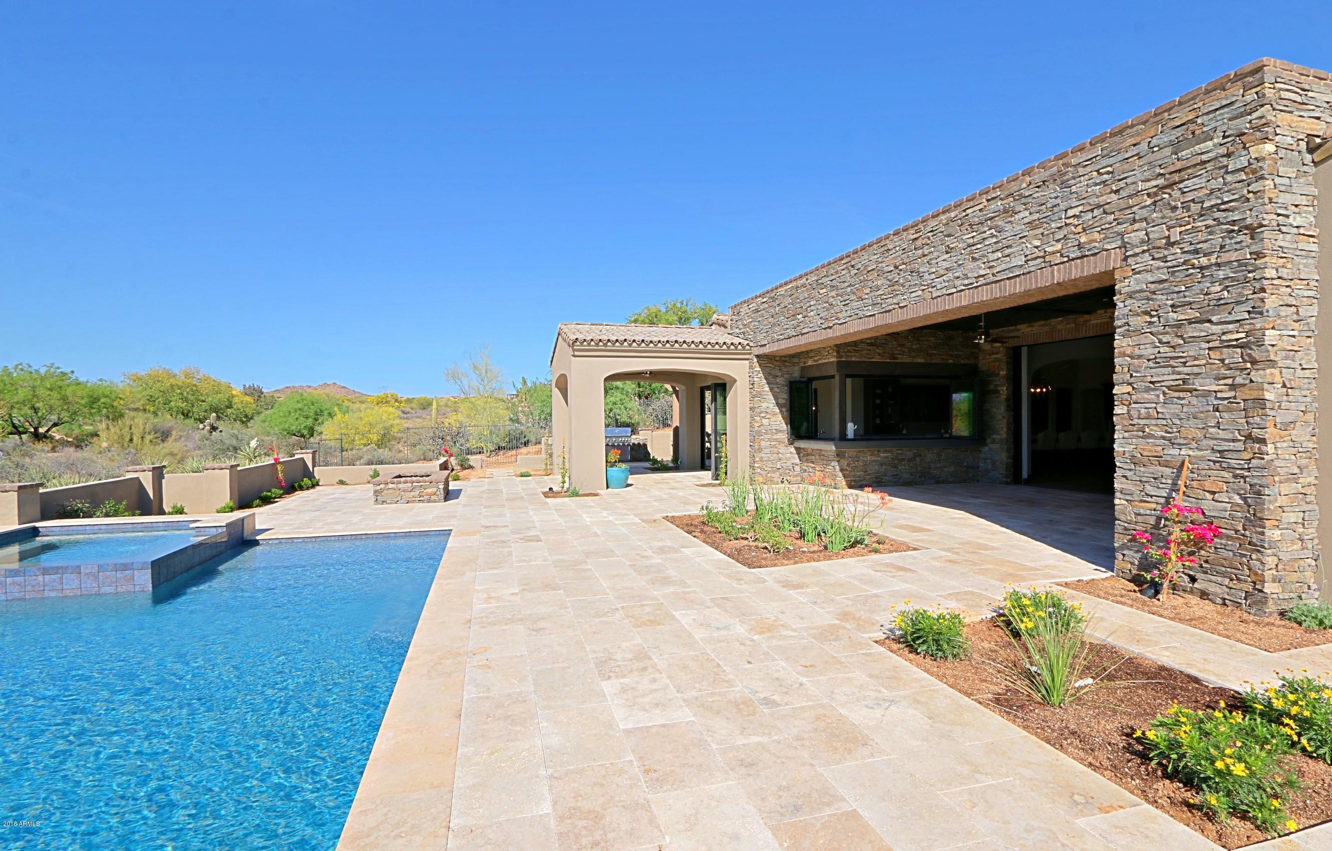 Mirabel Club - Residential