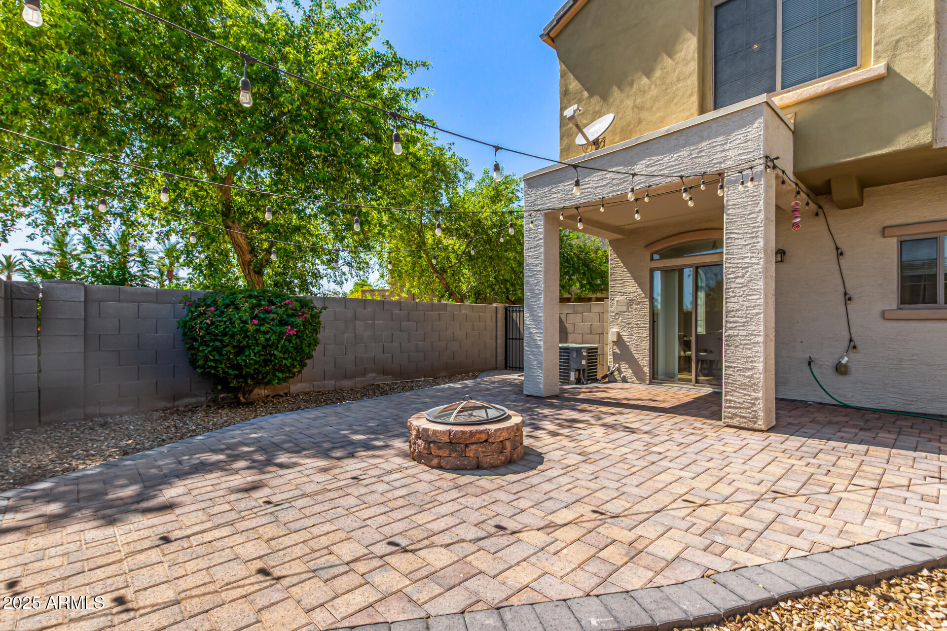 CANYON TRAILS COURTHOMES CONDOMINIUM - Residential