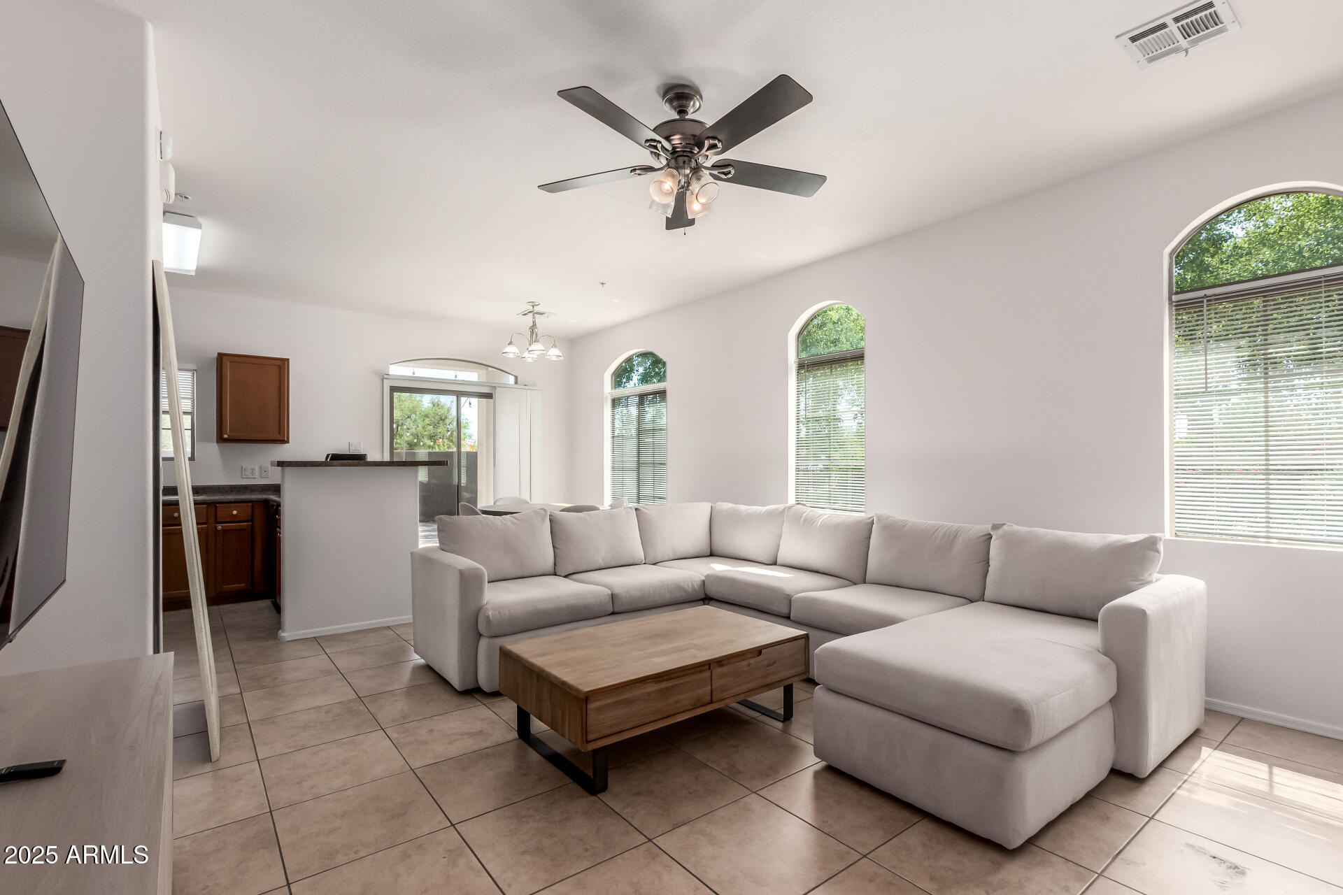 CANYON TRAILS COURTHOMES CONDOMINIUM - Residential