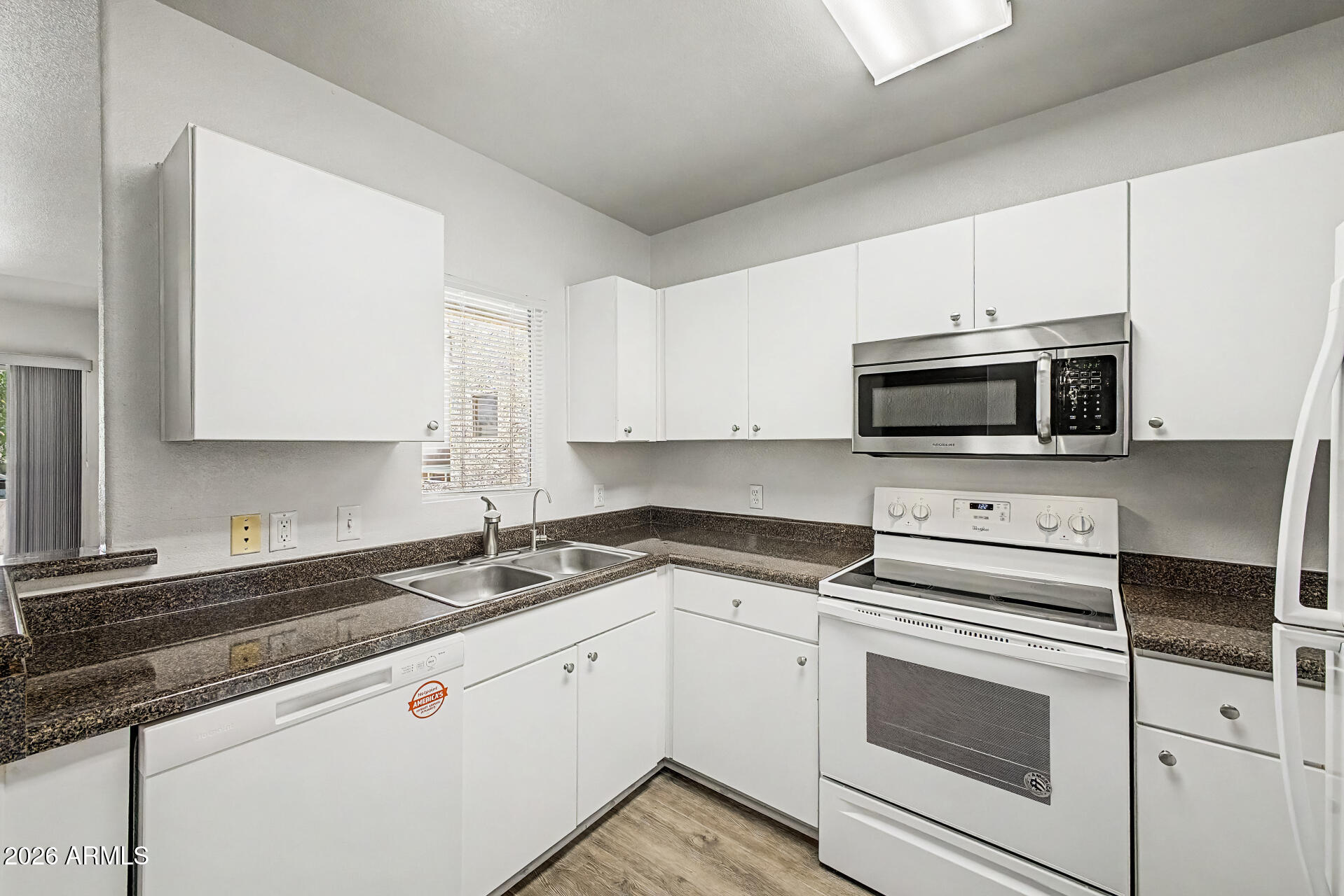 IKON HAYFIELD CONDOMINIUM - Residential