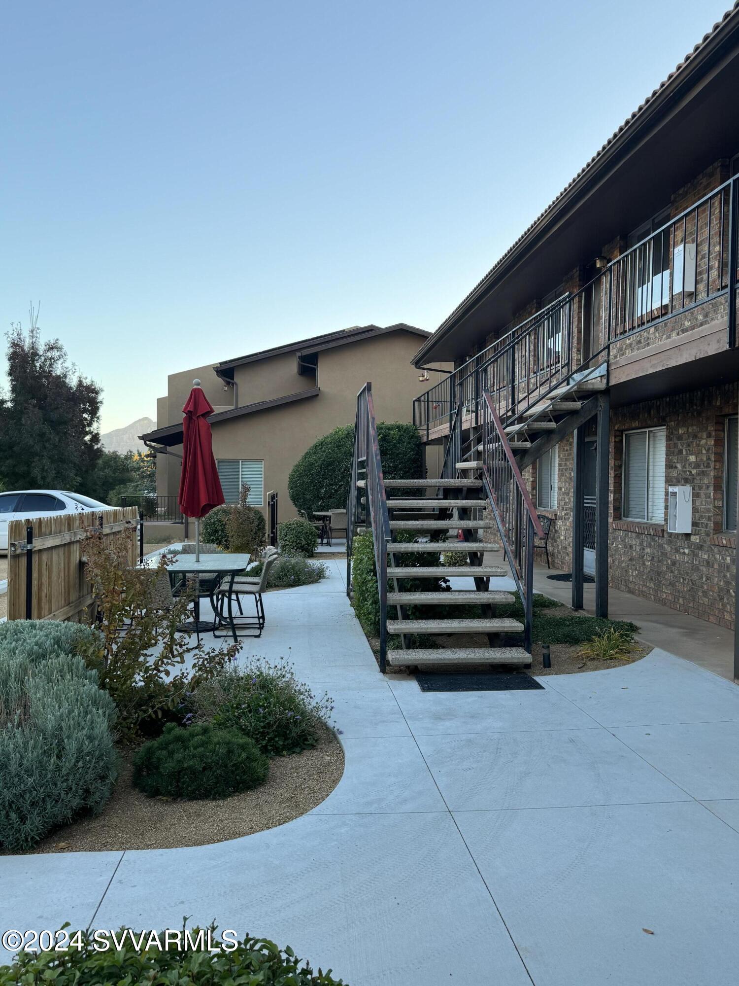 Mtn Villa - Residential Income