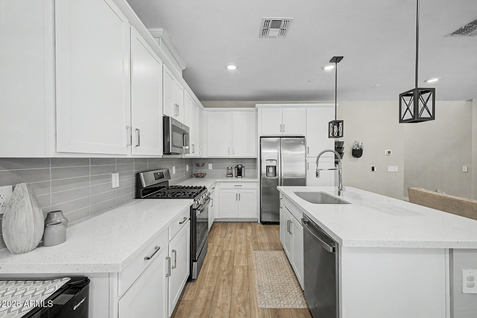 MOSAIC AT LAYTON LAKES CONDOMINIUMS AMD - Residential
