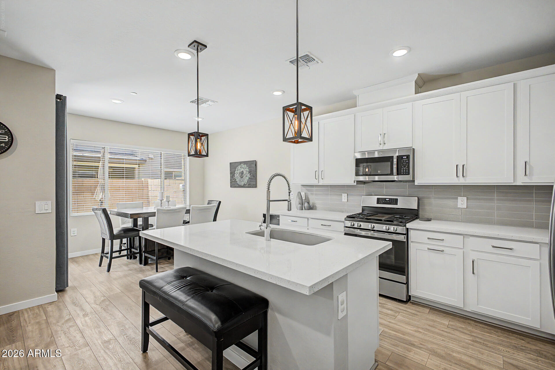 MOSAIC AT LAYTON LAKES CONDOMINIUMS AMD - Residential