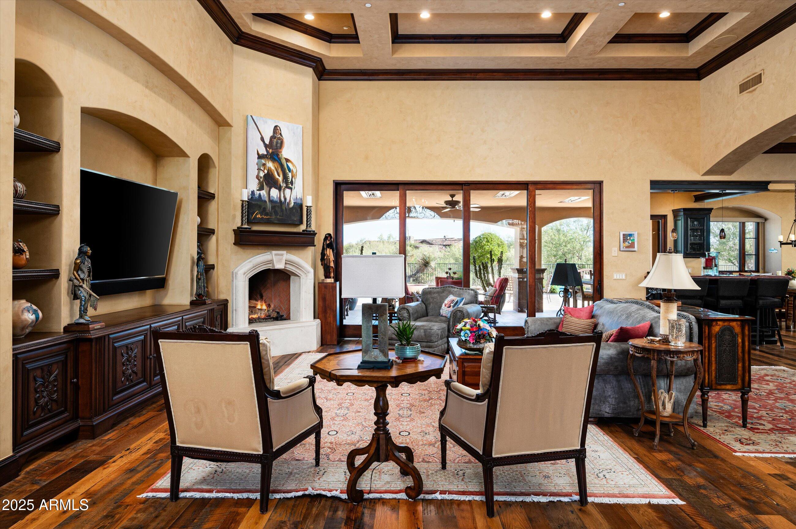WHISPER ROCK - Residential