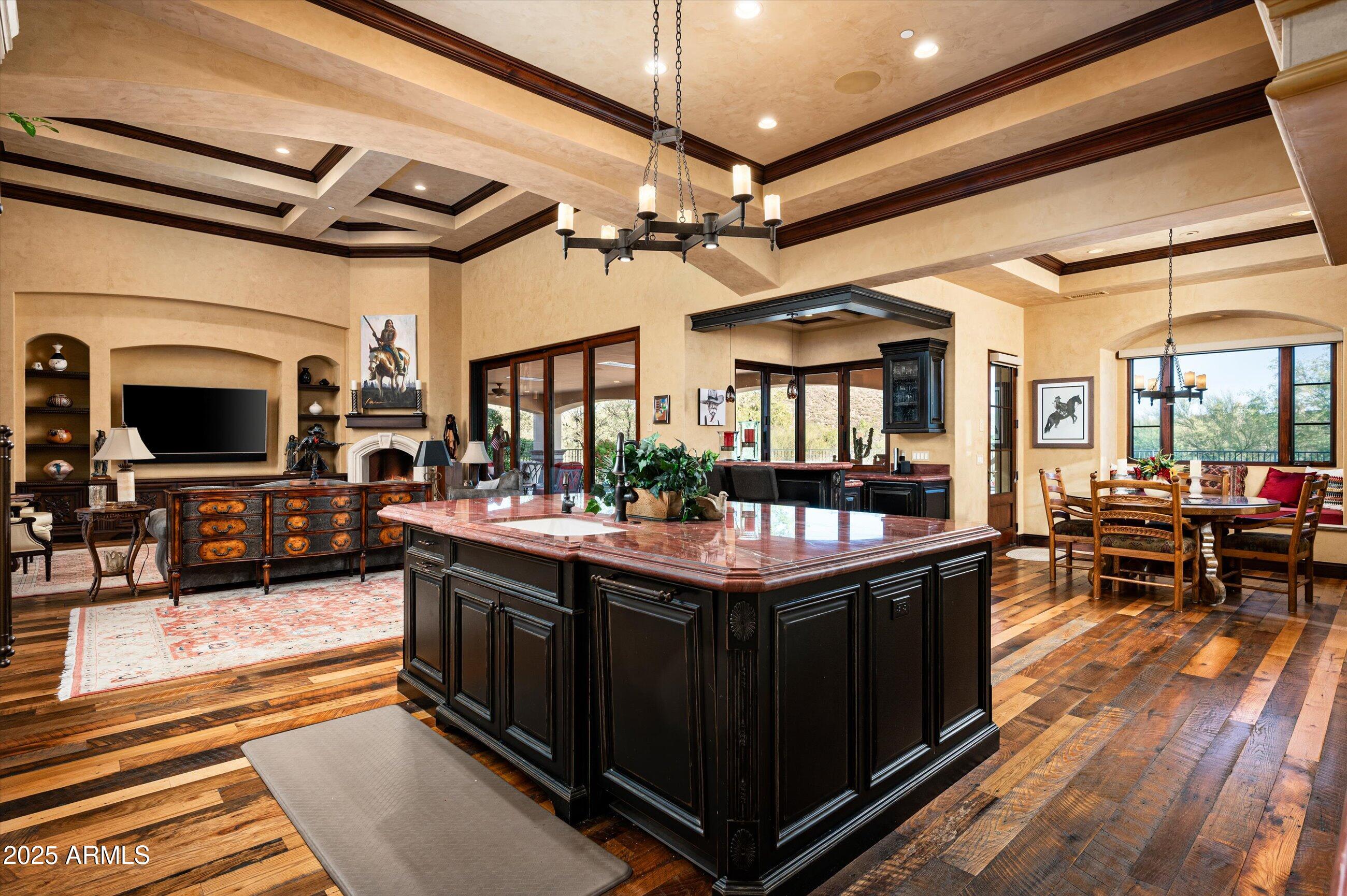 WHISPER ROCK - Residential